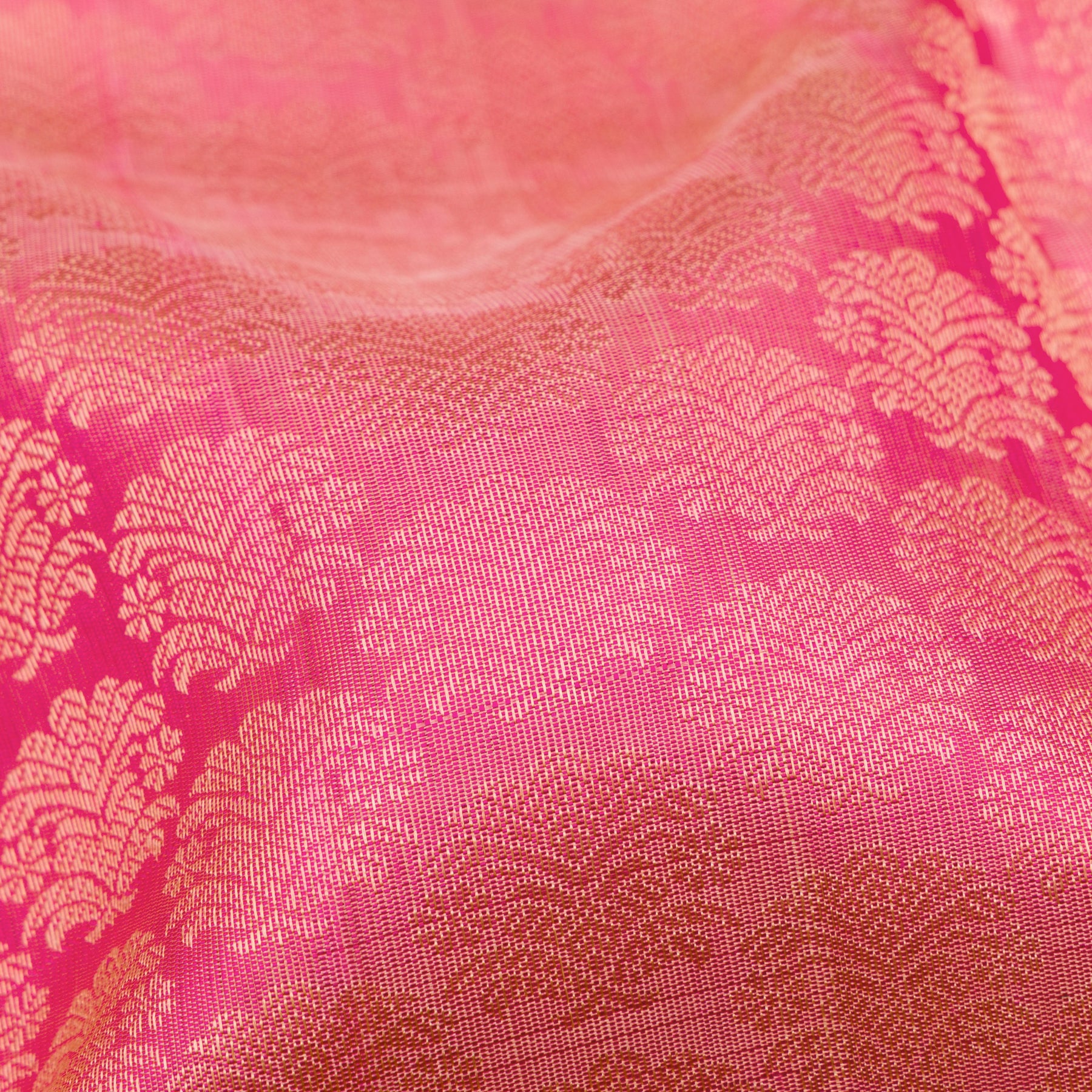 Kanakavalli Kanjivaram Silk Sari 25-599-HS001-08377 - Fabric View
