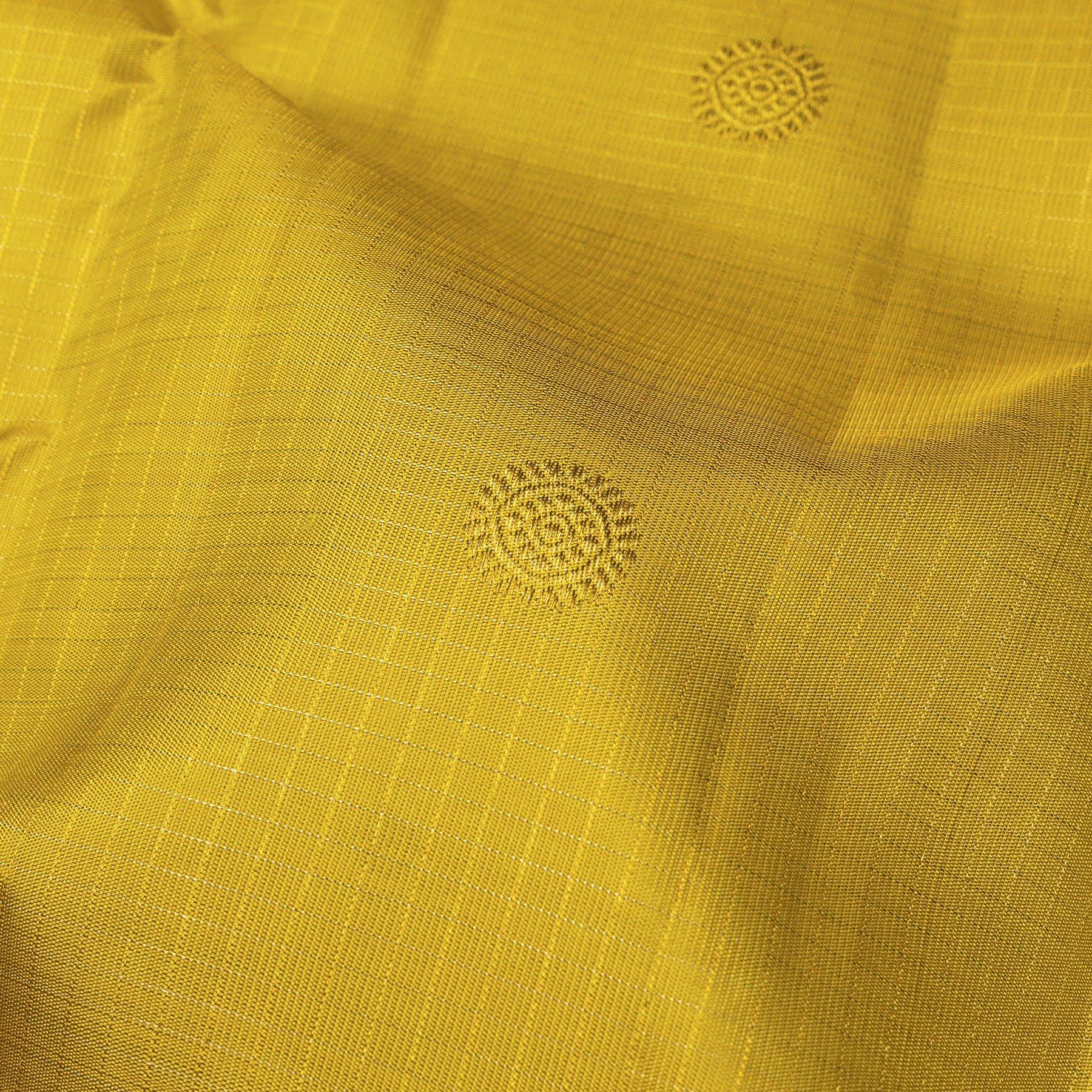 Kanakavalli Kanjivaram Silk Sari 25-599-HS001-08462 - Fabric View