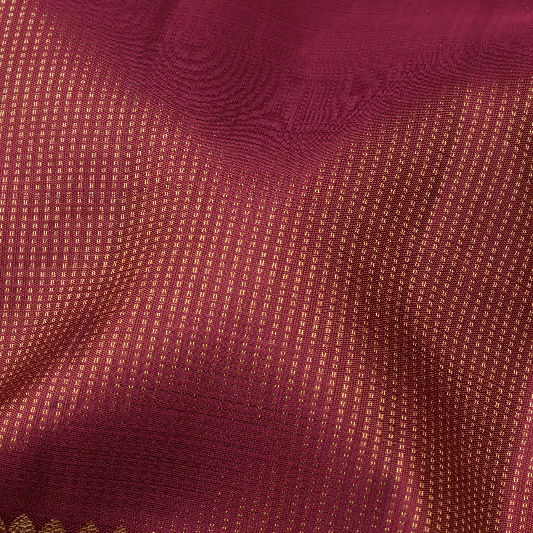 Kanakavalli Kanjivaram Silk Sari 25-599-HS001-08465 - Fabric View