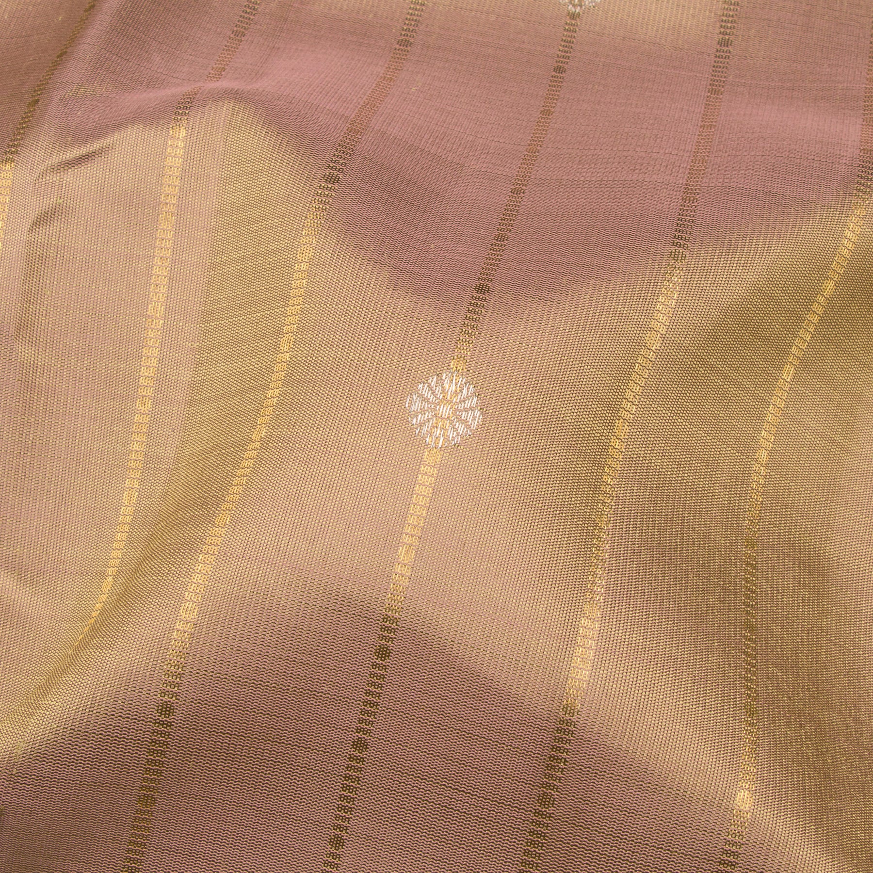 Kanakavalli Kanjivaram Silk Sari 25-599-HS001-09054 - Fabric View