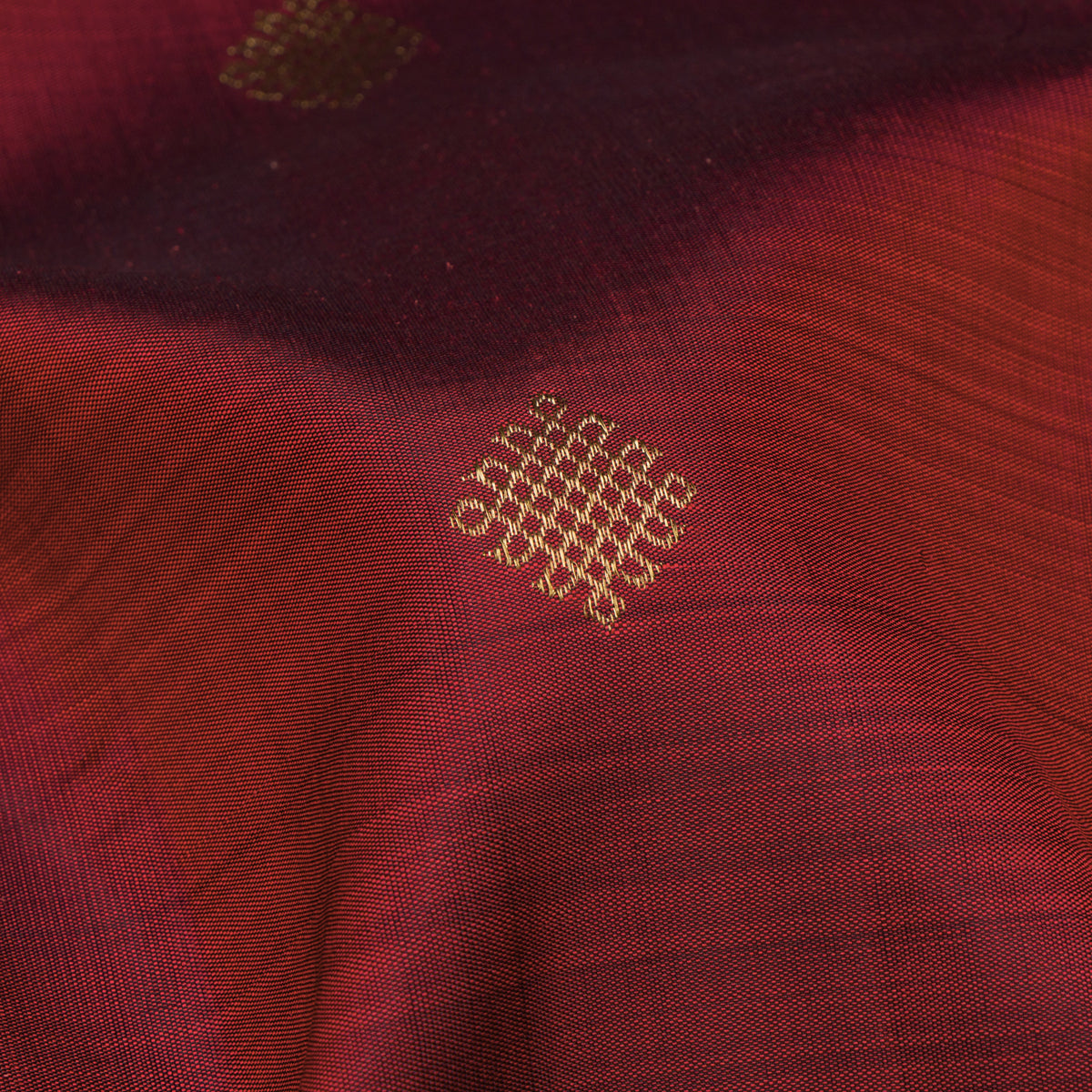 Kanakavalli Kanjivaram Silk Sari 25-599-HS001-09344 - Fabric View
