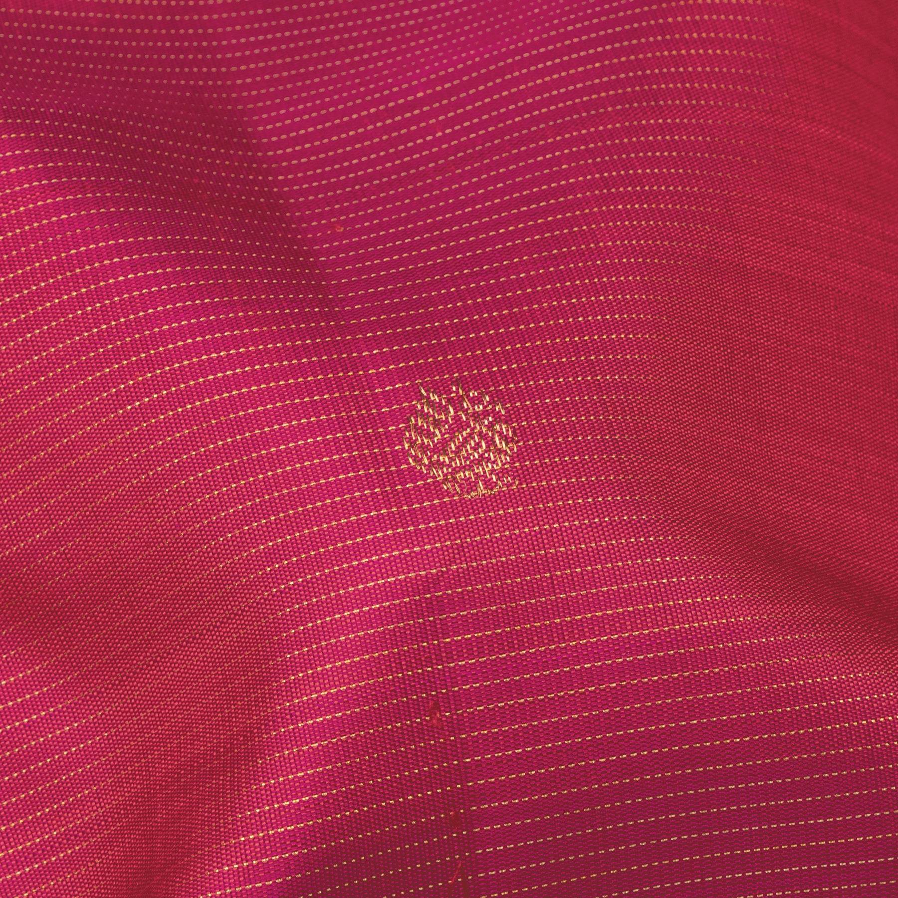 Kanakavalli Kanjivaram Silk Sari 25-599-HS001-09357 - Fabric View