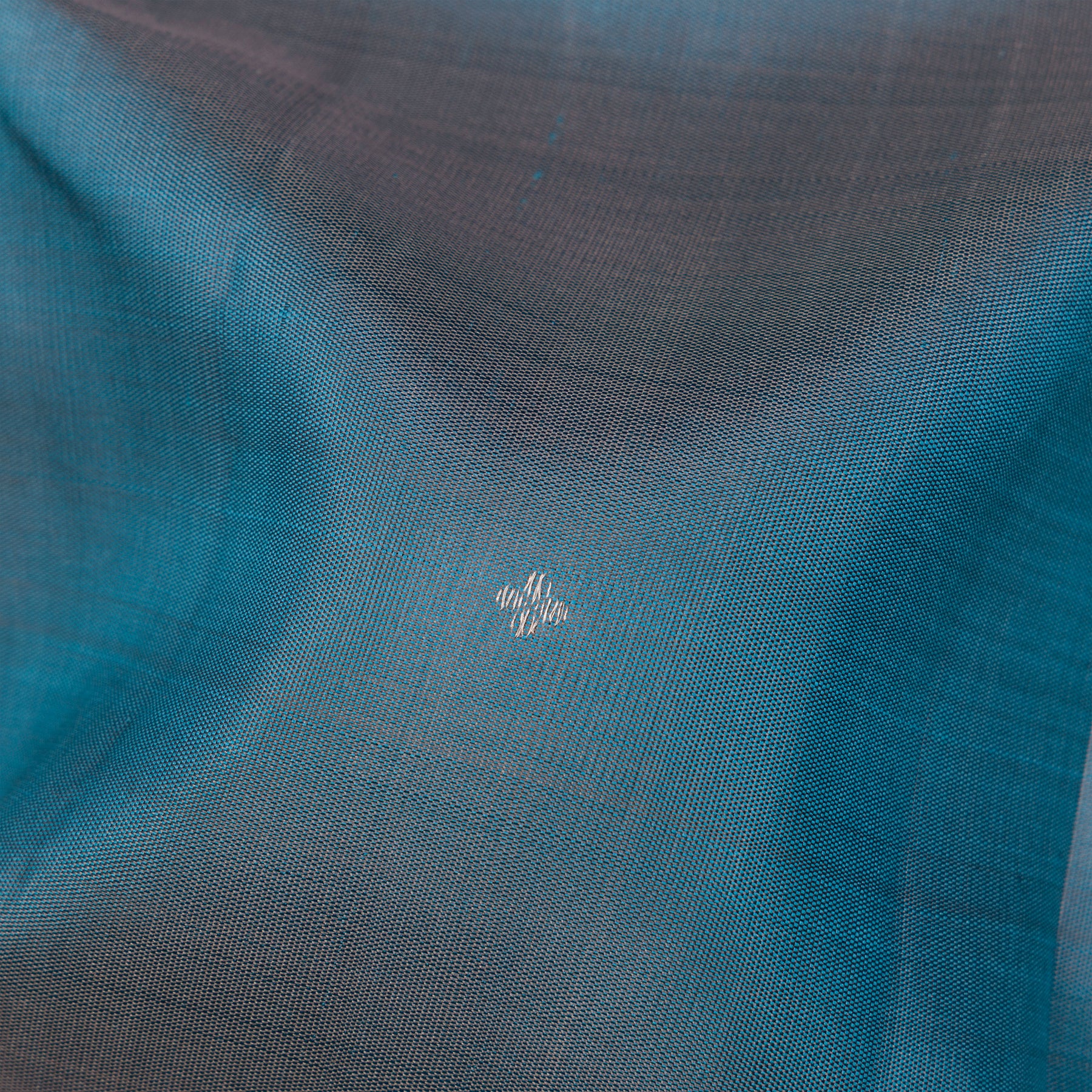 Kanakavalli Kanjivaram Silk Sari 25-599-HS001-10095 - Fabric View