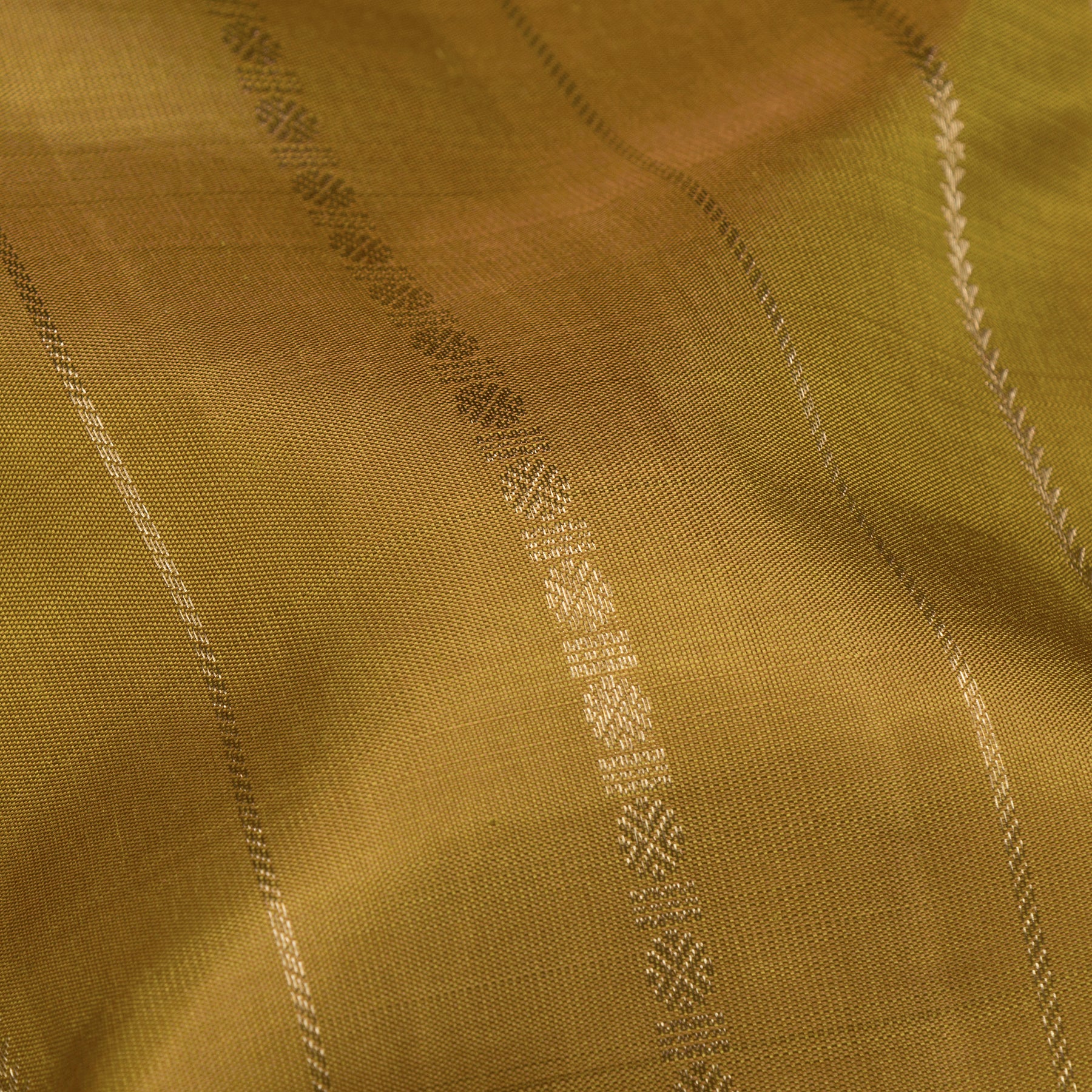 Kanakavalli Kanjivaram Silk Sari 25-599-HS001-10620 - Fabric View