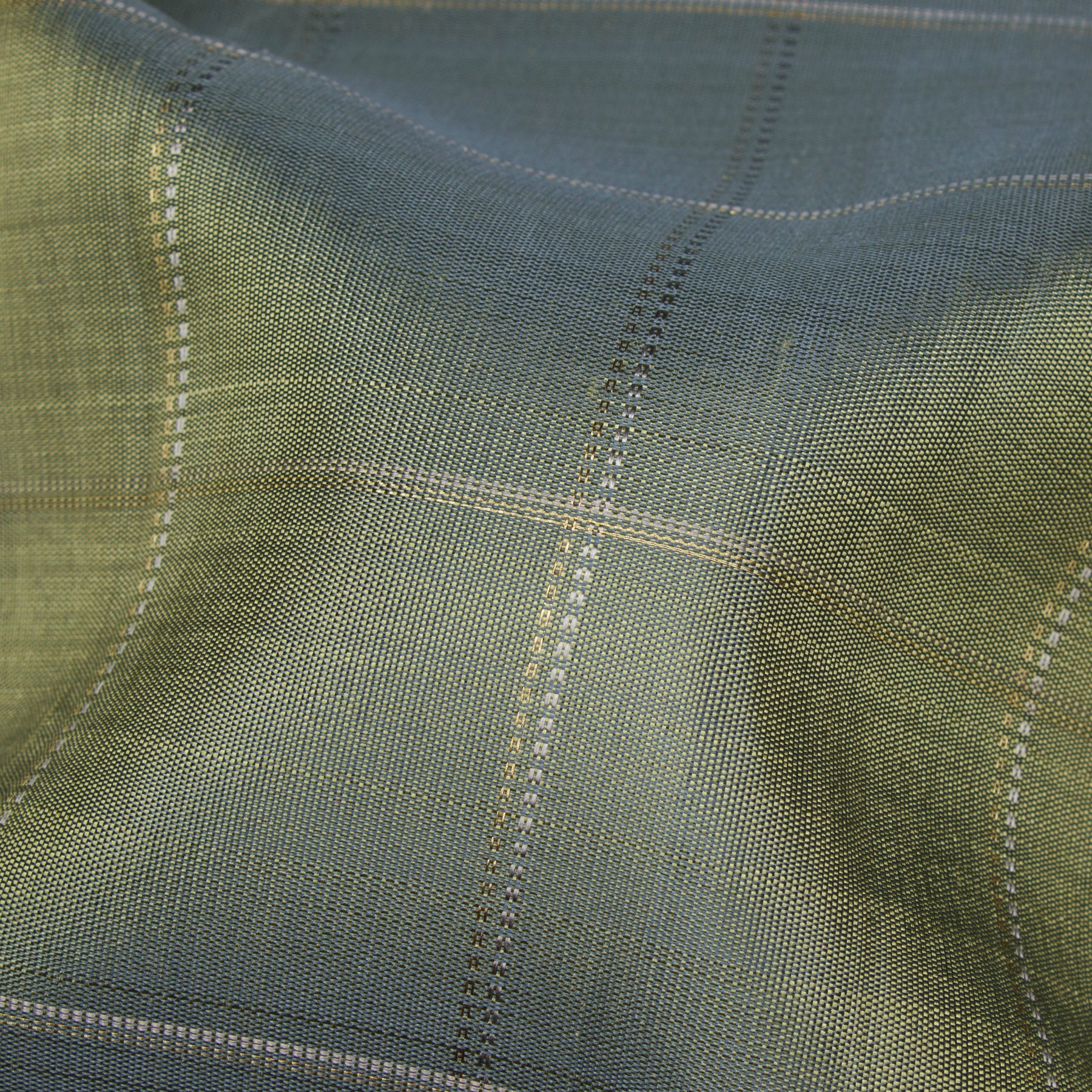 Kanakavalli Kanjivaram Silk Sari 25-599-HS001-10640 - Fabric View