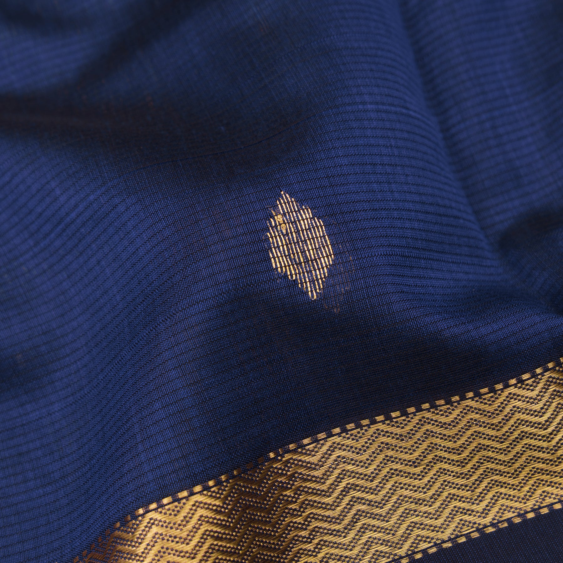 Kanakavalli Silk/Cotton Sari 25-610-HS005-07866 - Fabric View
