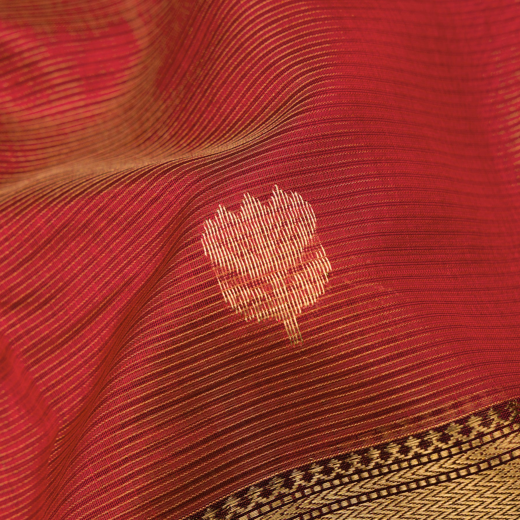 Kanakavalli Silk/Cotton Sari 25-610-HS005-07876 - Fabric View