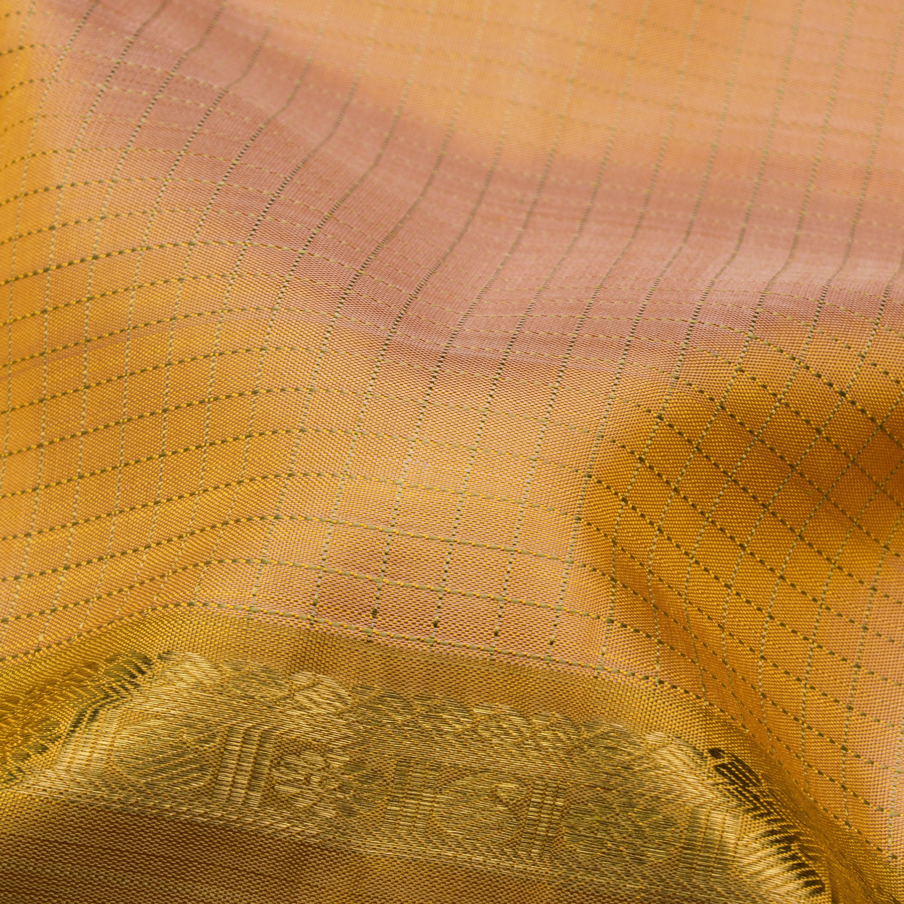 Kanakavalli Kanjivaram Silk Sari 25-611-HS001-03309 - Fabric View