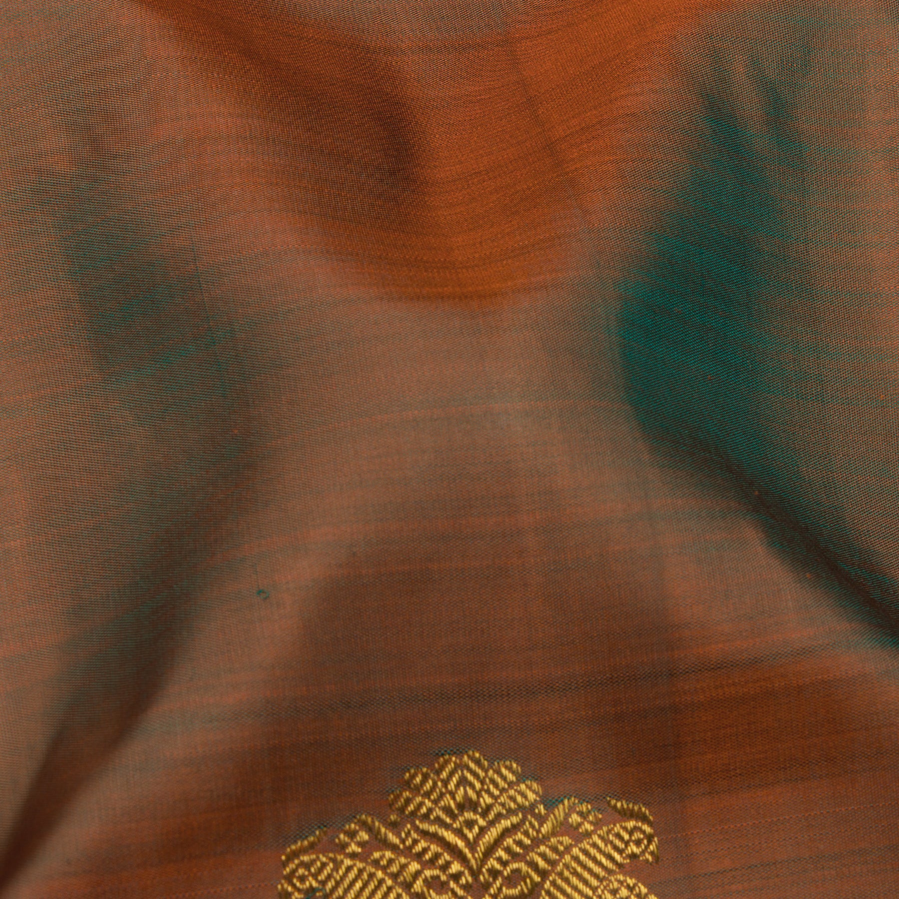 Kanakavalli Kanjivaram Silk Sari 25-611-HS001-06915 - Fabric View