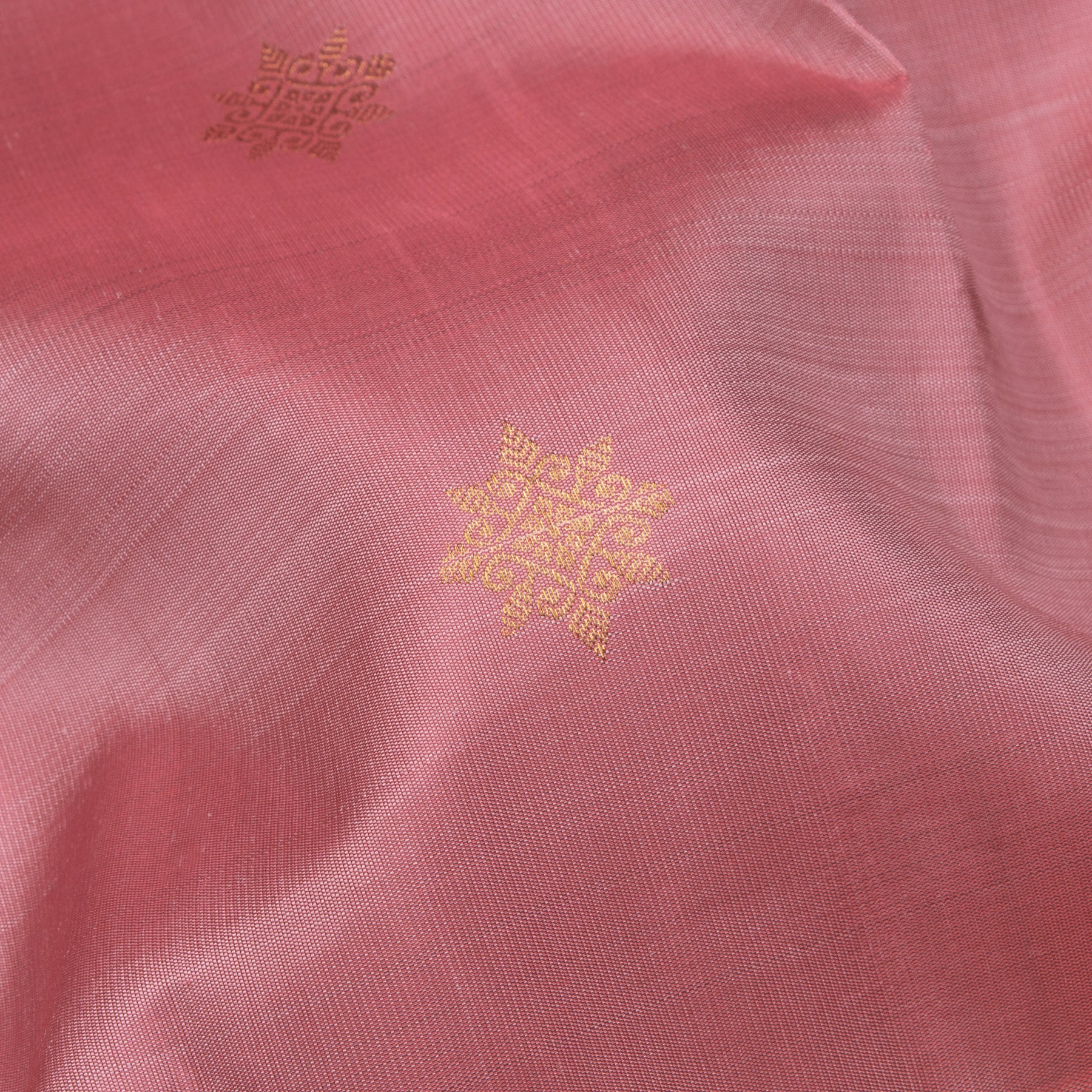 Kanakavalli Kanjivaram Silk Sari 25-615-HS001-00431 - Fabric View