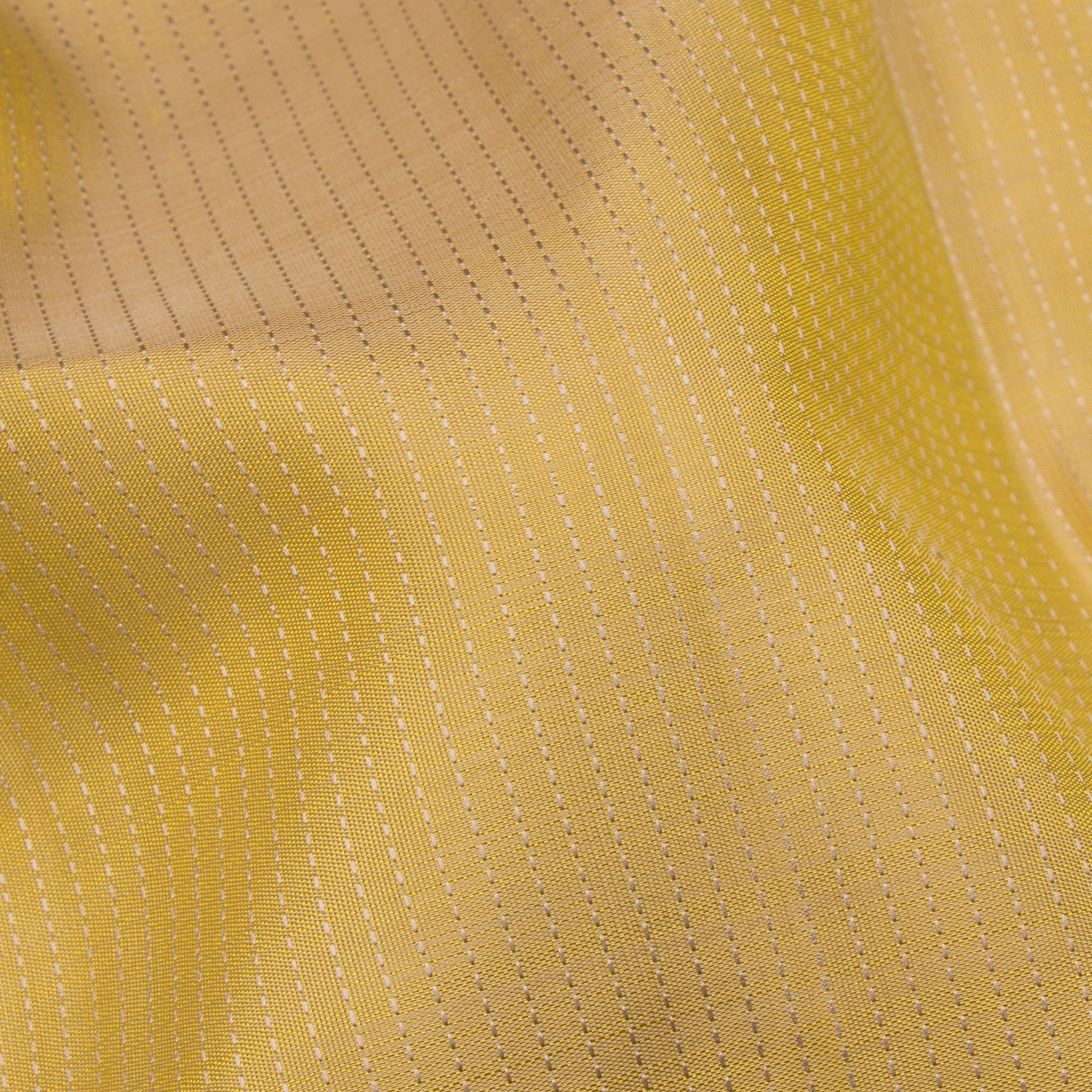 Kanakavalli Kanjivaram Silk Sari 25-615-HS001-01122 - Fabric View