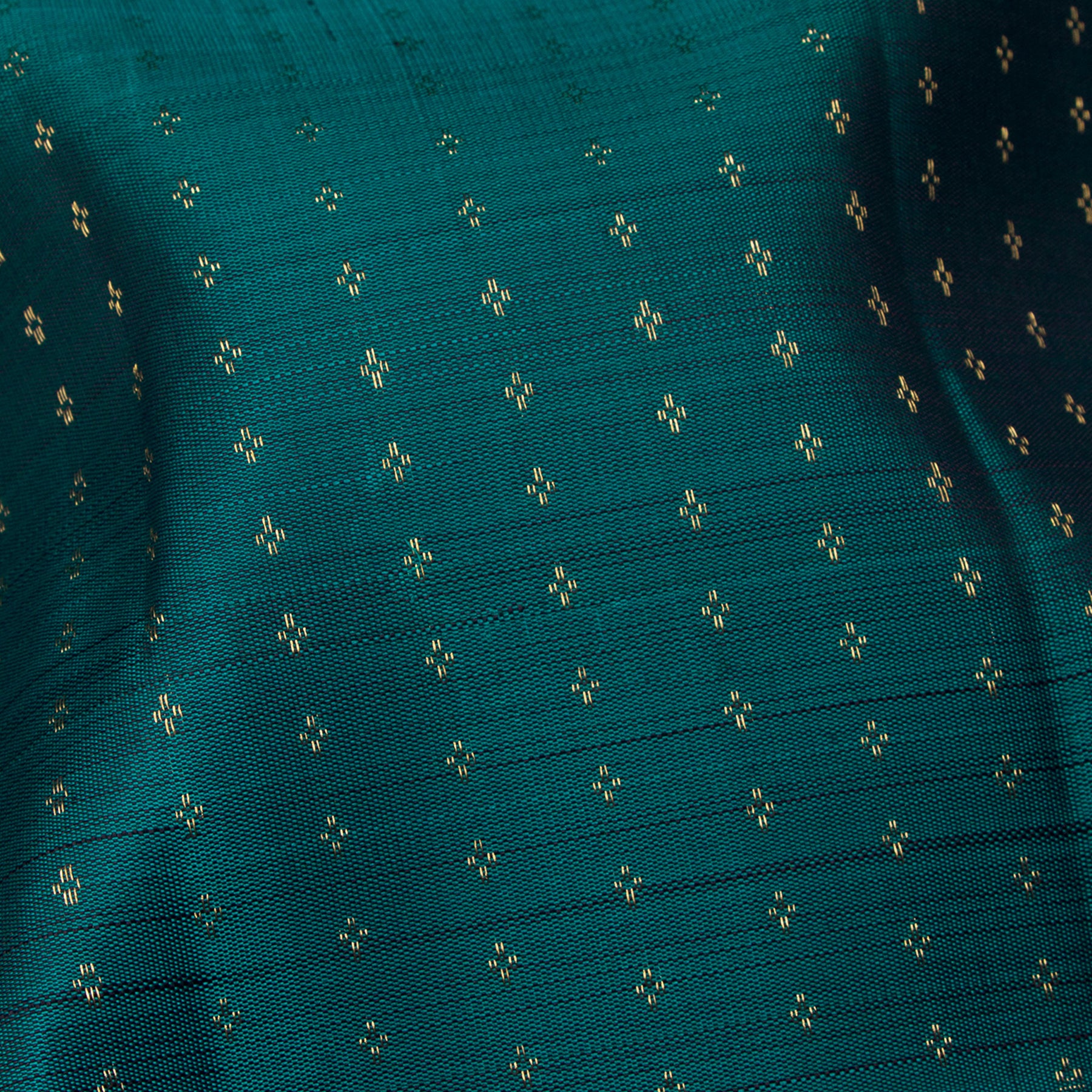 Kanakavalli Kanjivaram Silk Sari 25-615-HS001-01151 - Fabric View