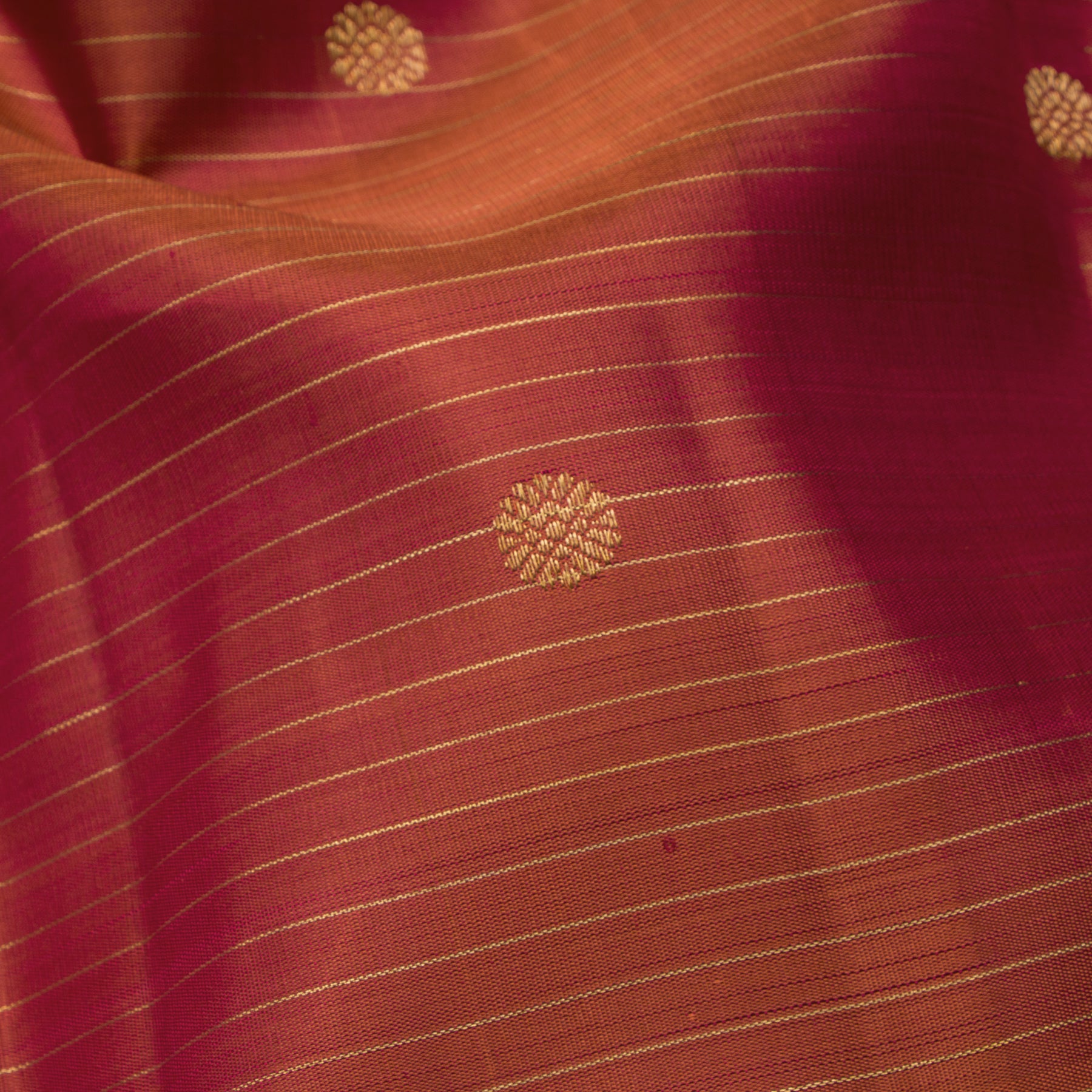 Kanakavalli Kanjivaram Silk Sari 25-615-HS001-02700 - Fabric View