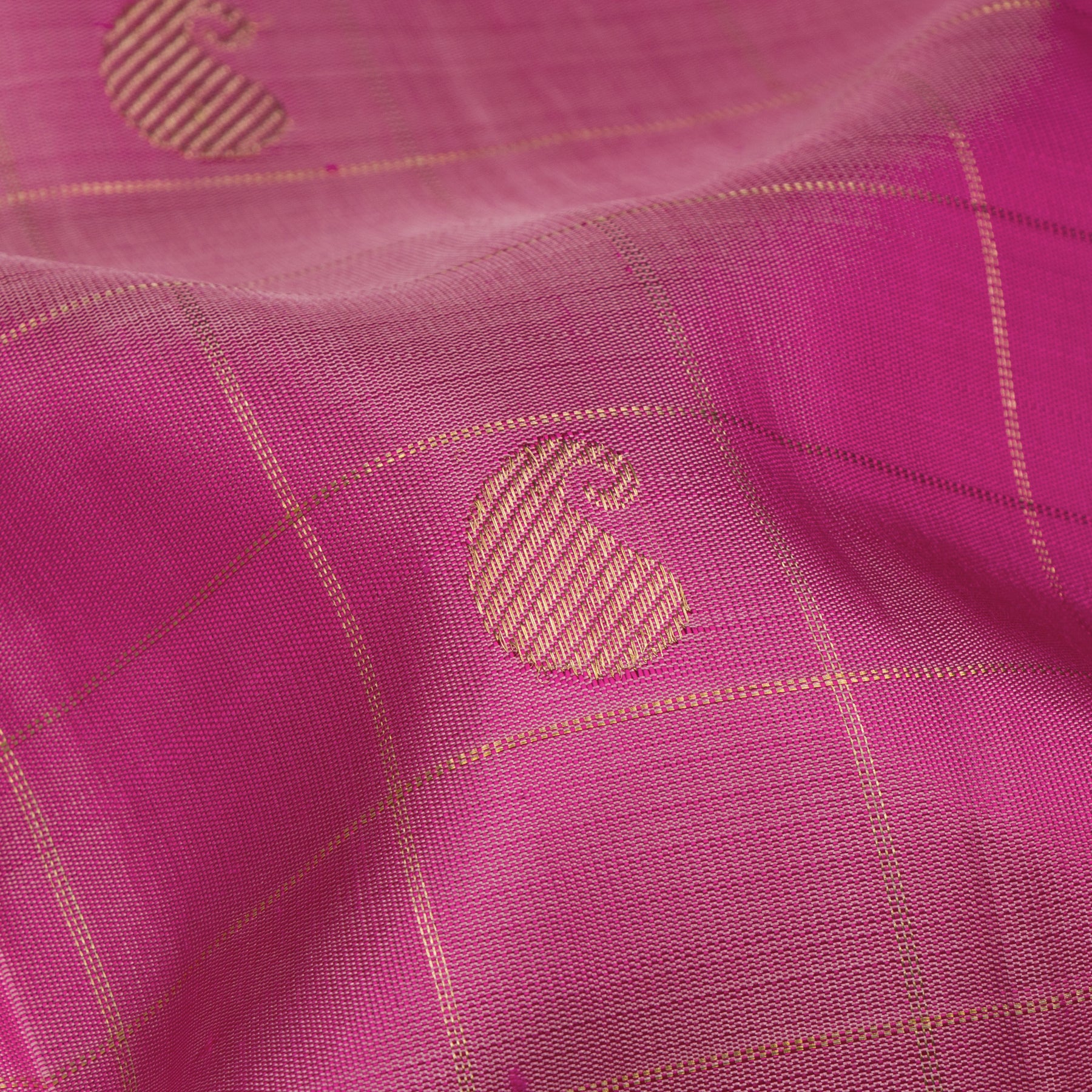 Kanakavalli Kanjivaram Silk Sari 25-615-HS001-03679 - Fabric View