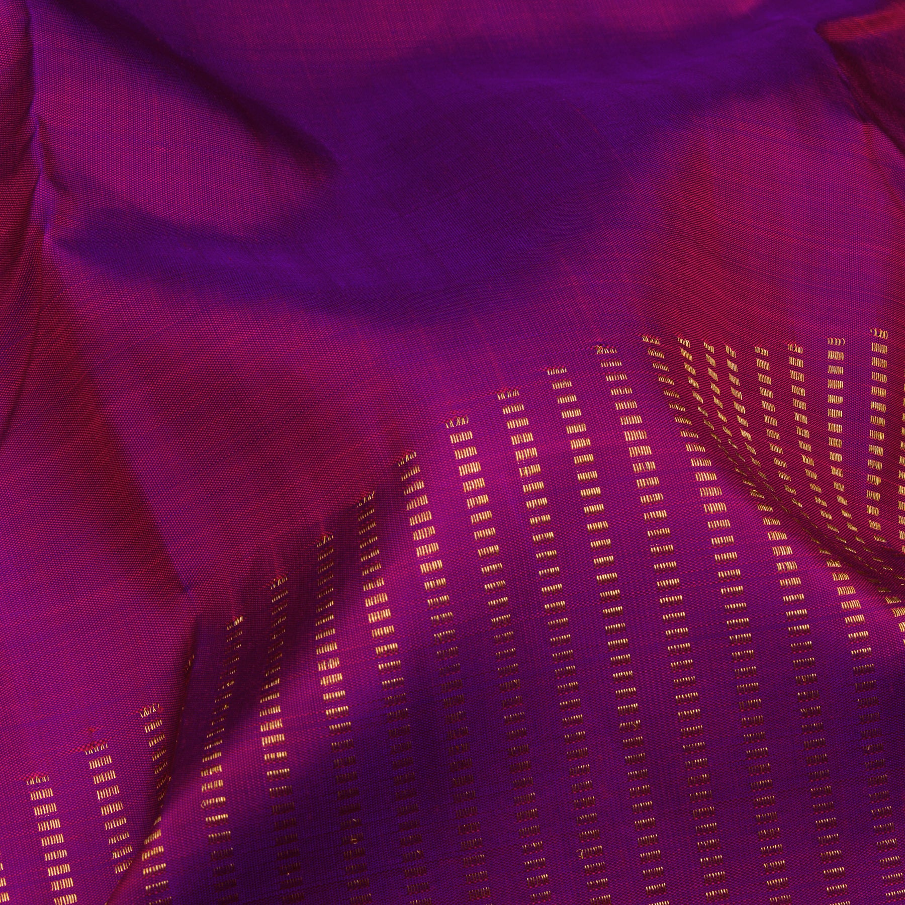 Kanakavalli Kanjivaram Silk Sari 25-615-HS001-03719 - Fabric View