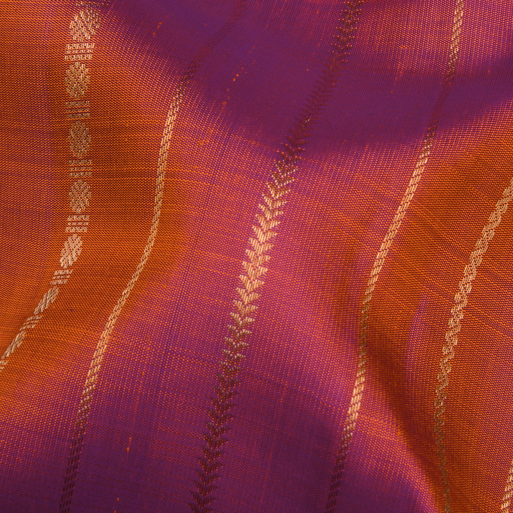 Kanakavalli Kanjivaram Silk Sari 25-615-HS001-05269 - Fabric View