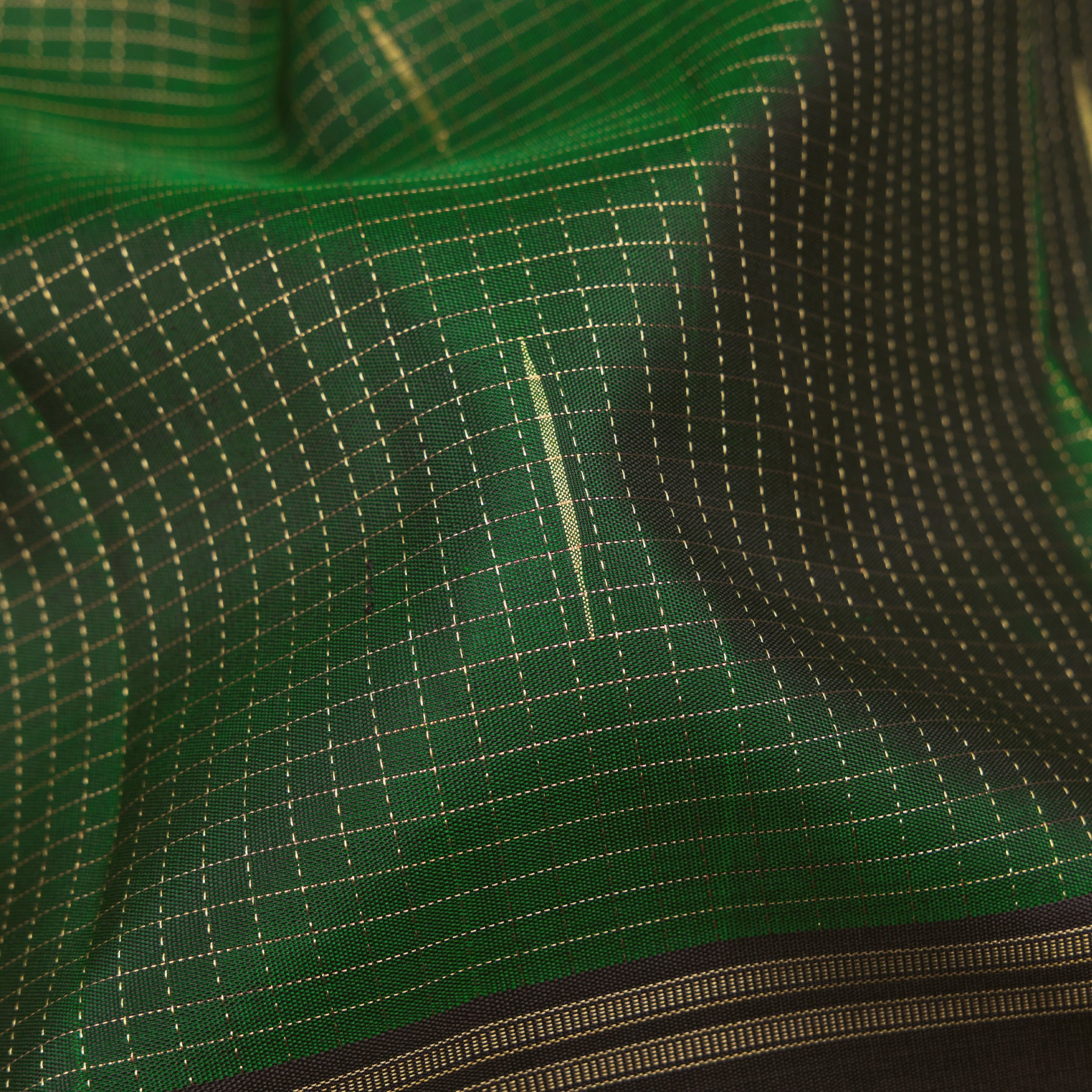 Kanakavalli Kanjivaram Silk Sari 25-615-HS001-05737 - Fabric View