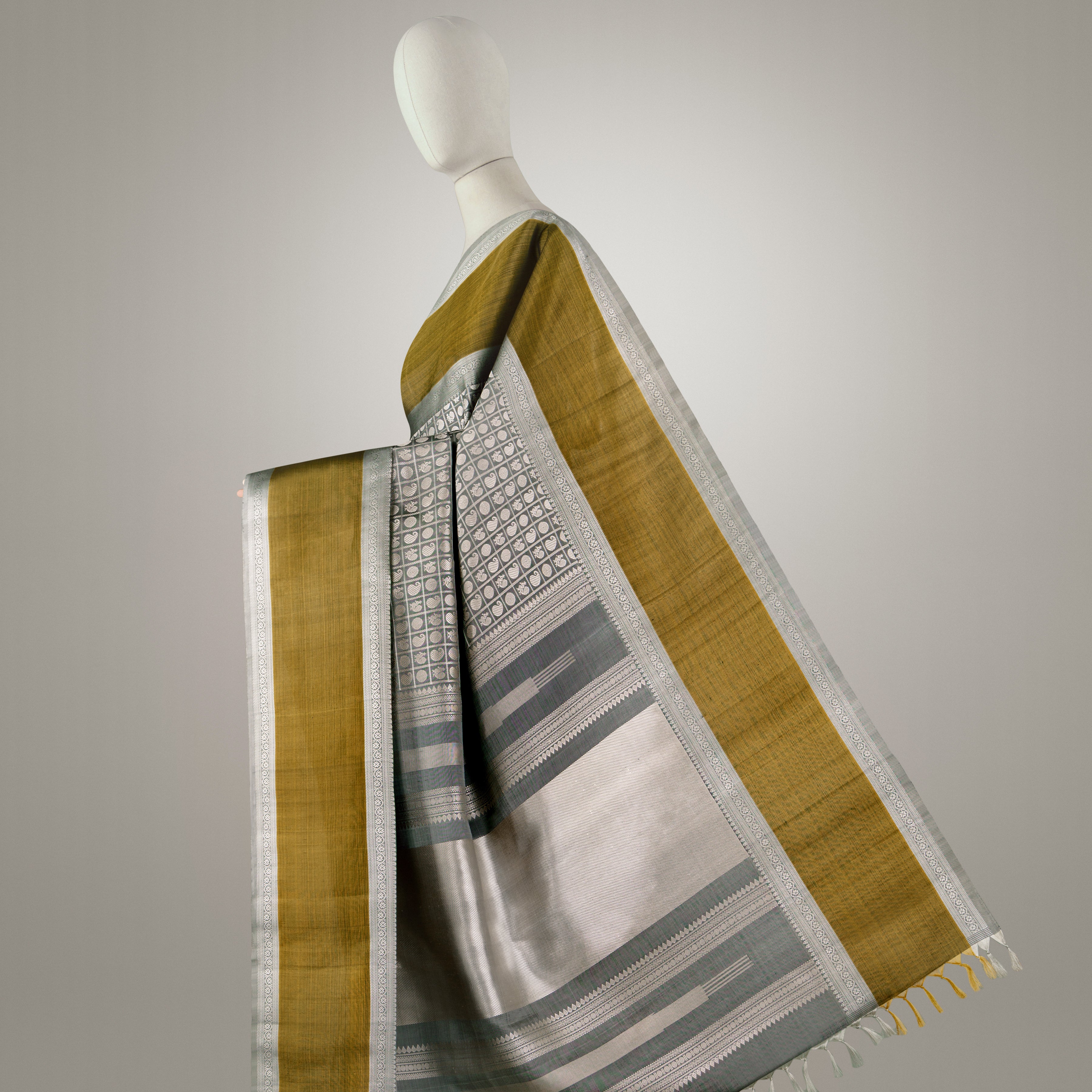 Kanakavalli Kanjivaram Silk Sari 25-615-HS001-08512