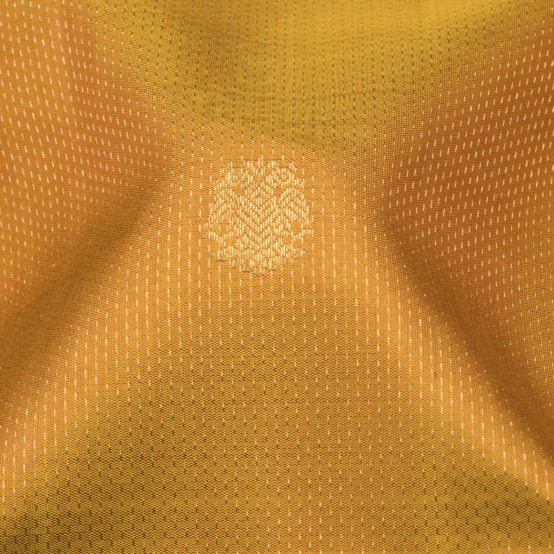 Kanakavalli Kanjivaram Silk Sari 25-615-HS001-08541 - Fabric View