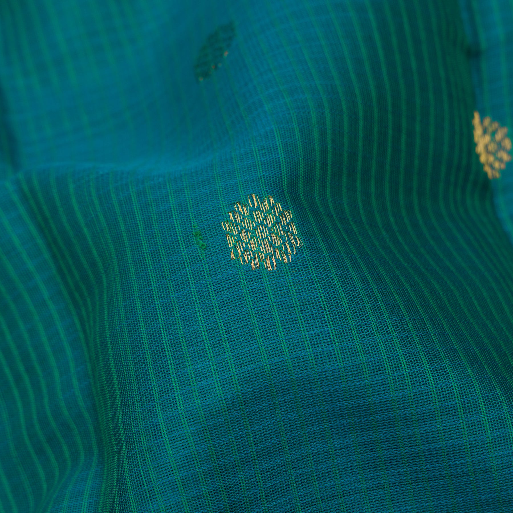Kanakavalli Gadwal Silk/Cotton Sari 25-616-HS005-06446 - Fabric View