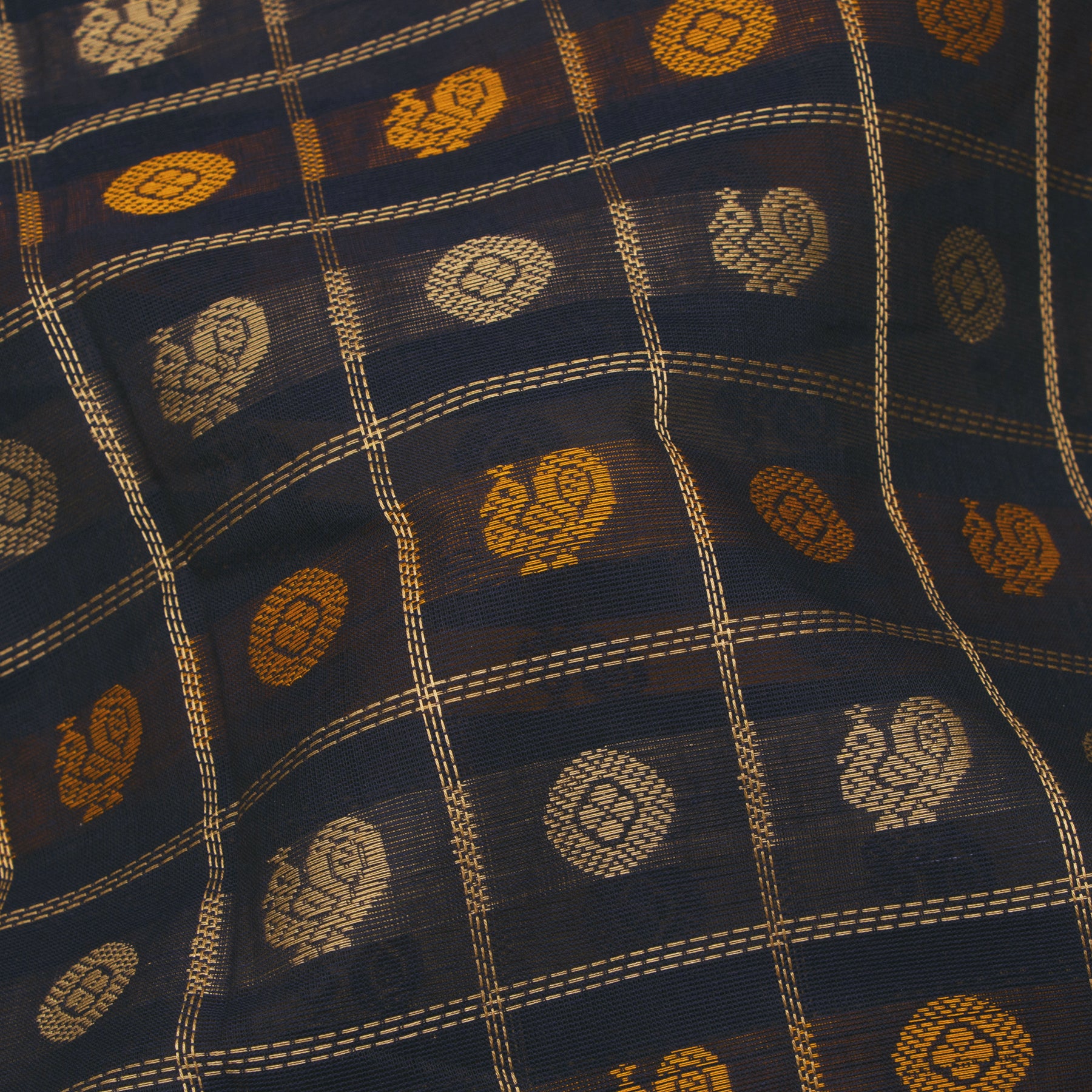 Kanakavalli Kanchi Cotton Sari 25-617-HS003-06625 - Fabric View