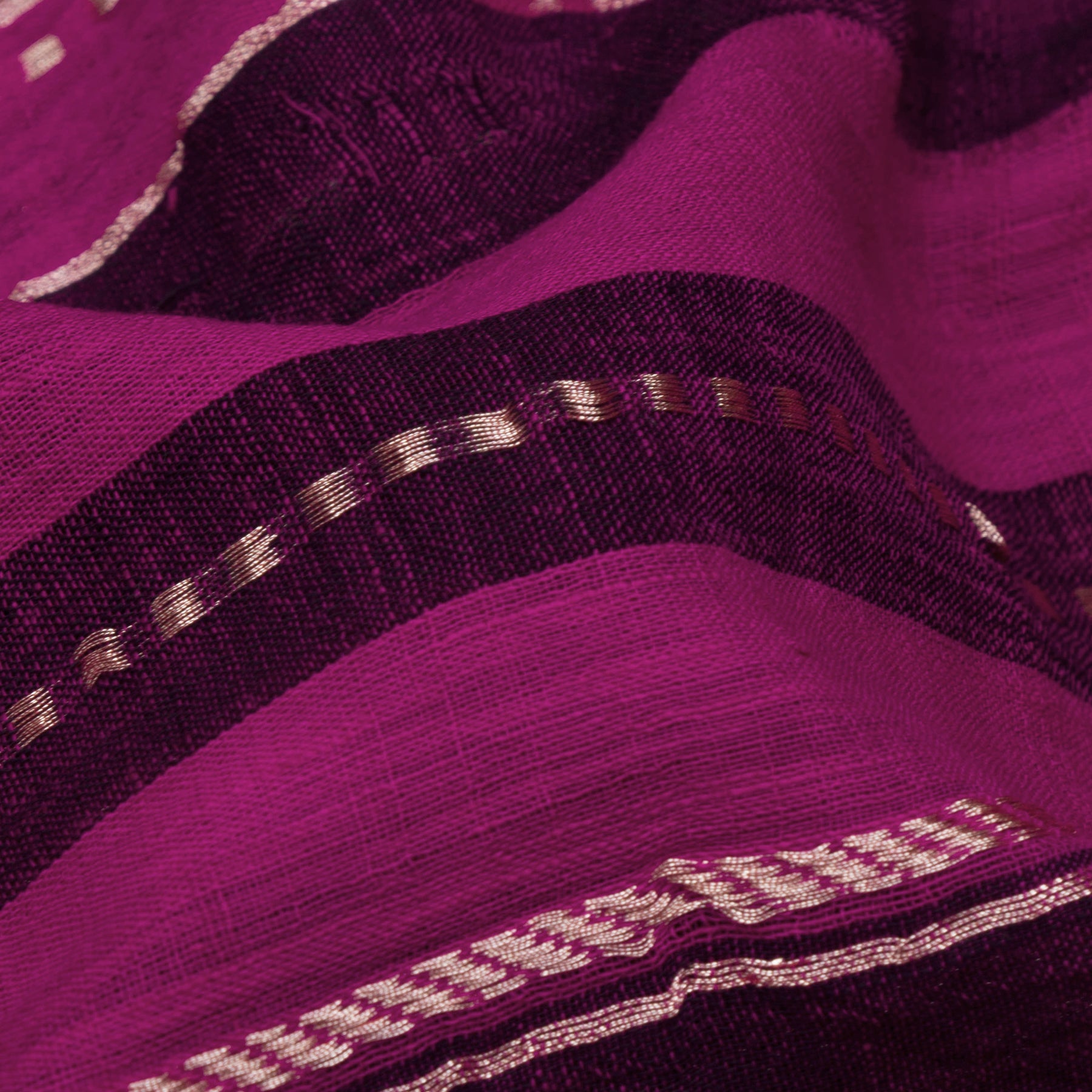 Taan Baan Cotton Sari 26-013-HS003-00022 - Fabric View