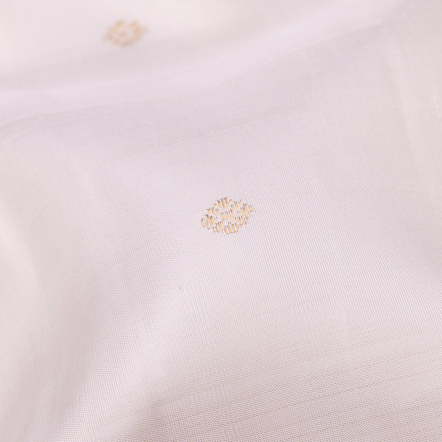Kanakavalli Kanjivaram Silk Sari 26-040-HS001-00841 - Fabric View