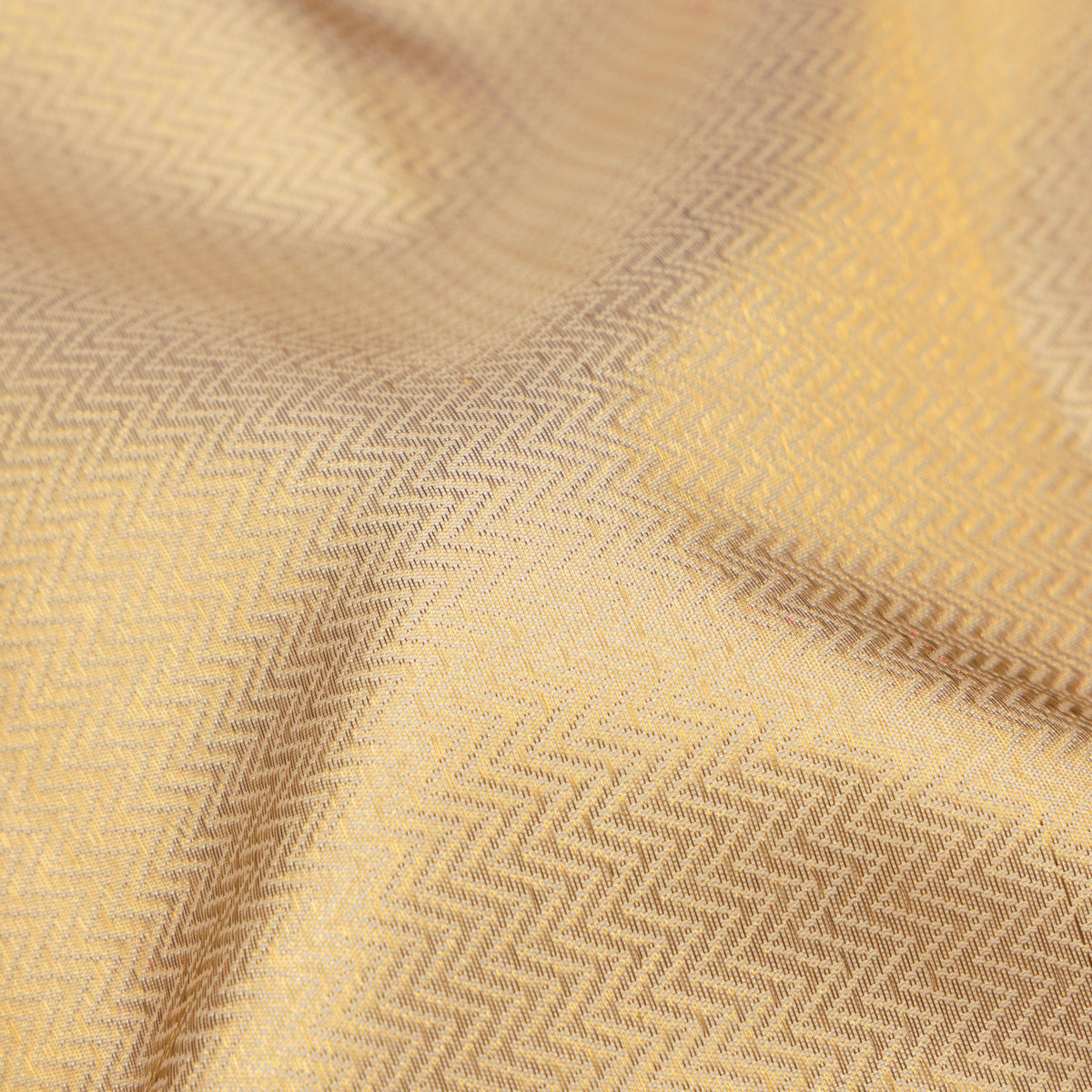 Kanakavalli Kanjivaram Silk Sari 26-040-HS001-01435