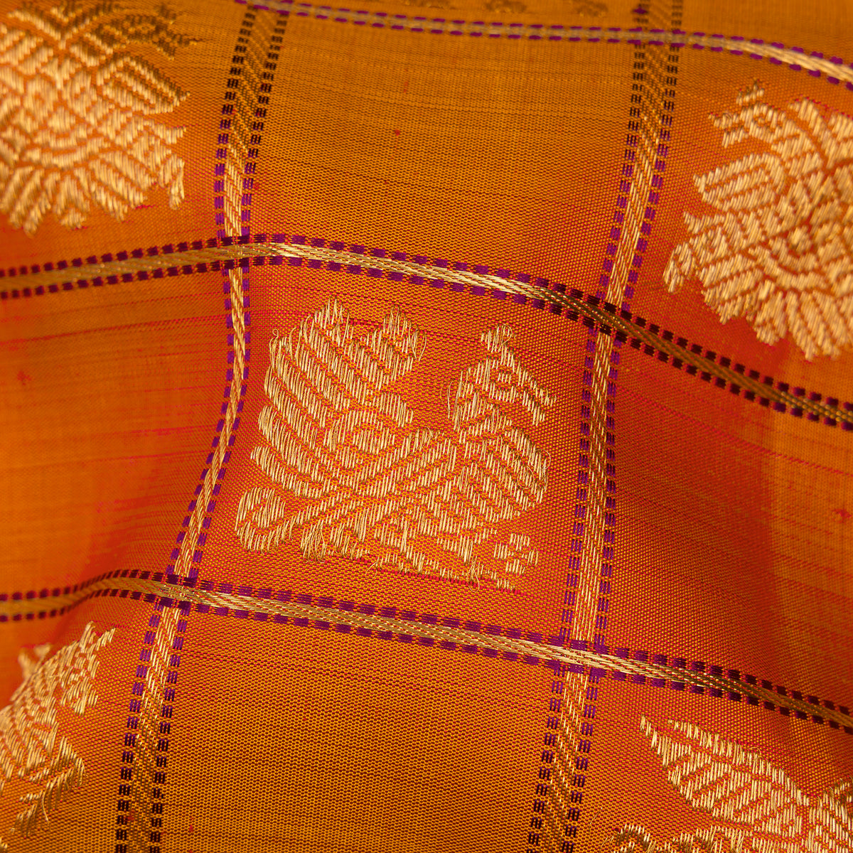 Kanakavalli Kanjivaram Silk Sari 26-040-HS001-01450