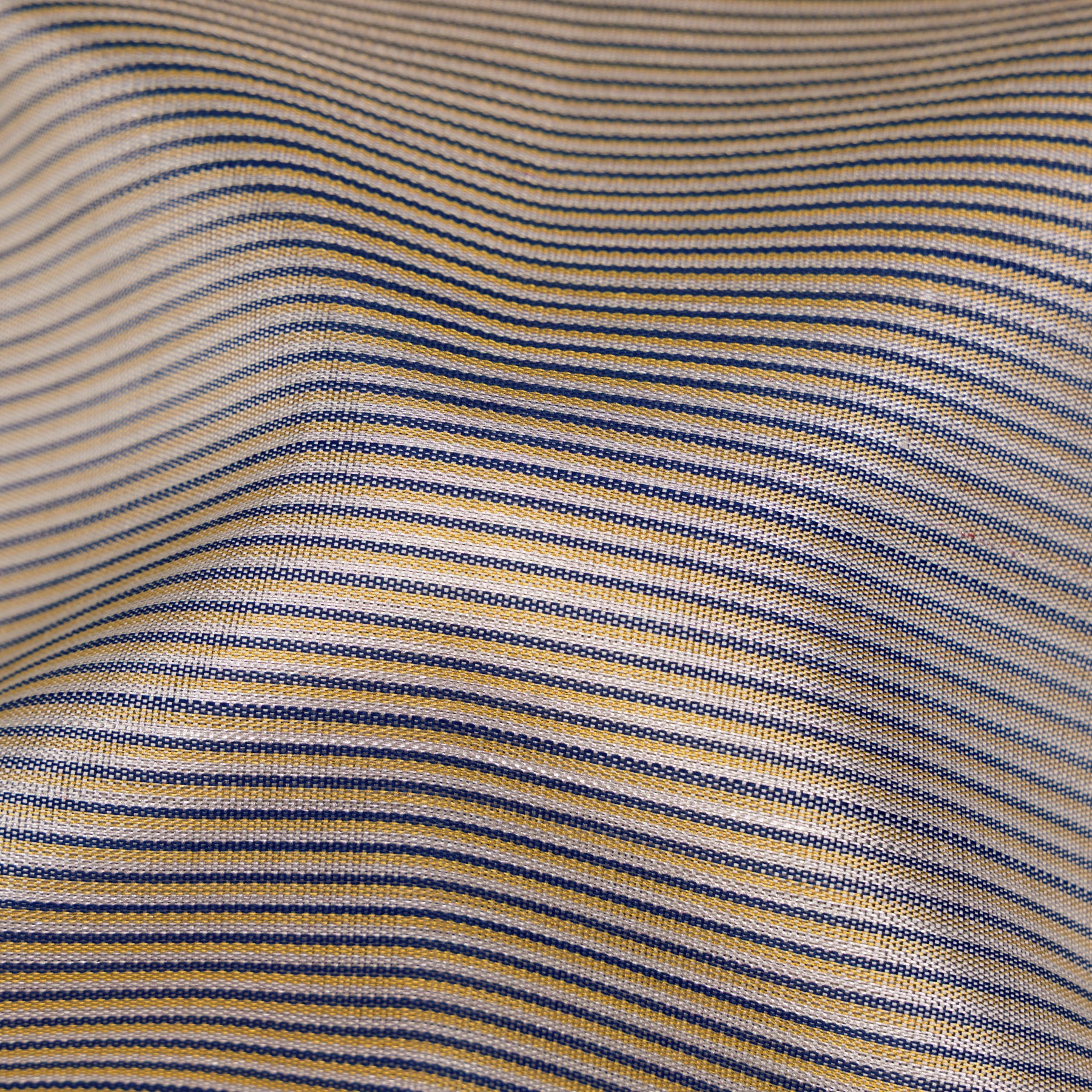 Kanakavalli Kanjivaram Silk Sari 26-040-HS001-01838 - Fabric View