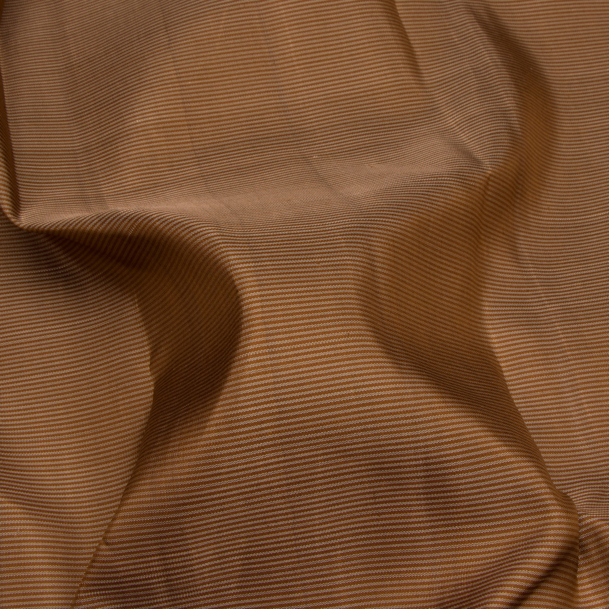 Kanakavalli Kanjivaram Silk Sari 26-040-HS001-04010 - Fabric View