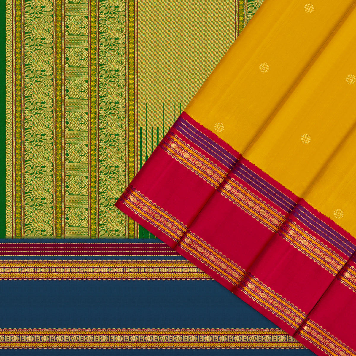Kanakavalli Kanjivaram Silk Sari 26-040-HS001-04684 - Cover View