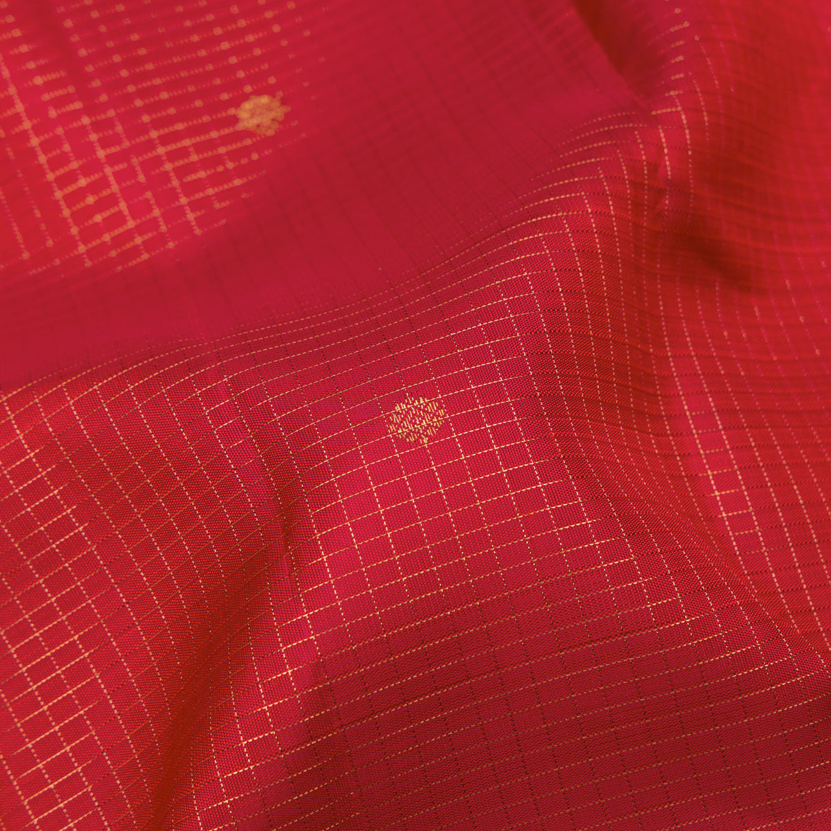 Kanakavalli Kanjivaram Silk Sari 26-109-HS001-04234 - Fabric View