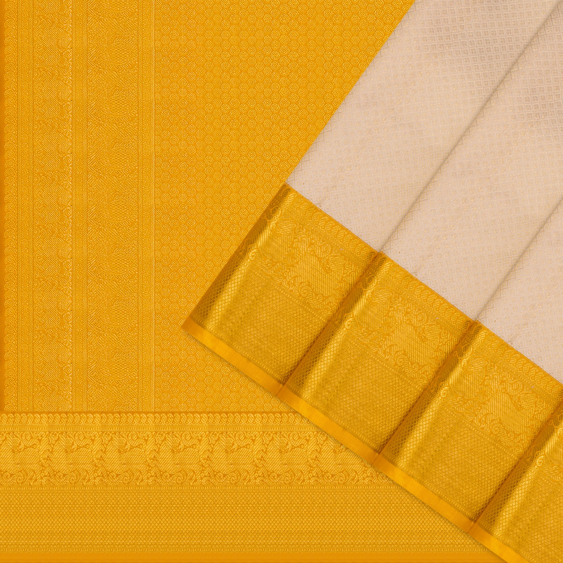 Kanakavalli Kanjivaram Silk Sari 26-110-HS001-00672 - Cover View