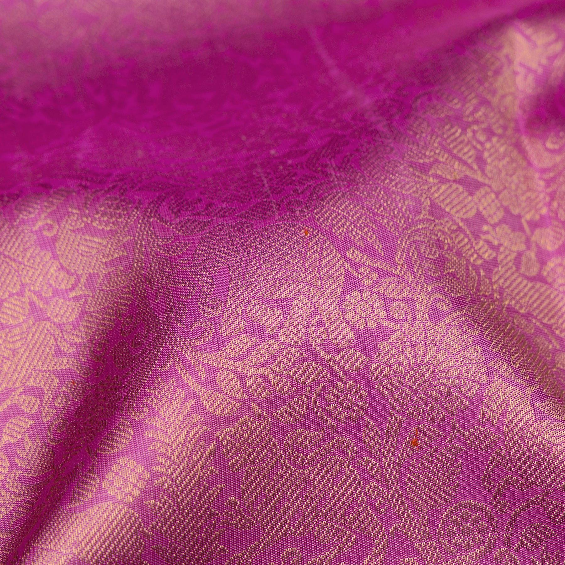 Kanakavalli Kanjivaram Silk Sari 26-110-HS001-00691 - Fabric View
