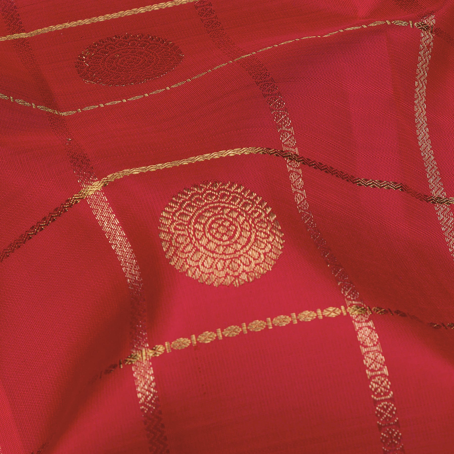 Kanakavalli Kanjivaram Silk Sari 26-110-HS001-02287 - Fabric View
