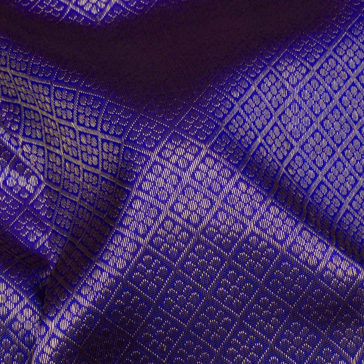 Kanakavalli Kanjivaram Silk Sari 26-110-HS001-03511 - Fabric View
