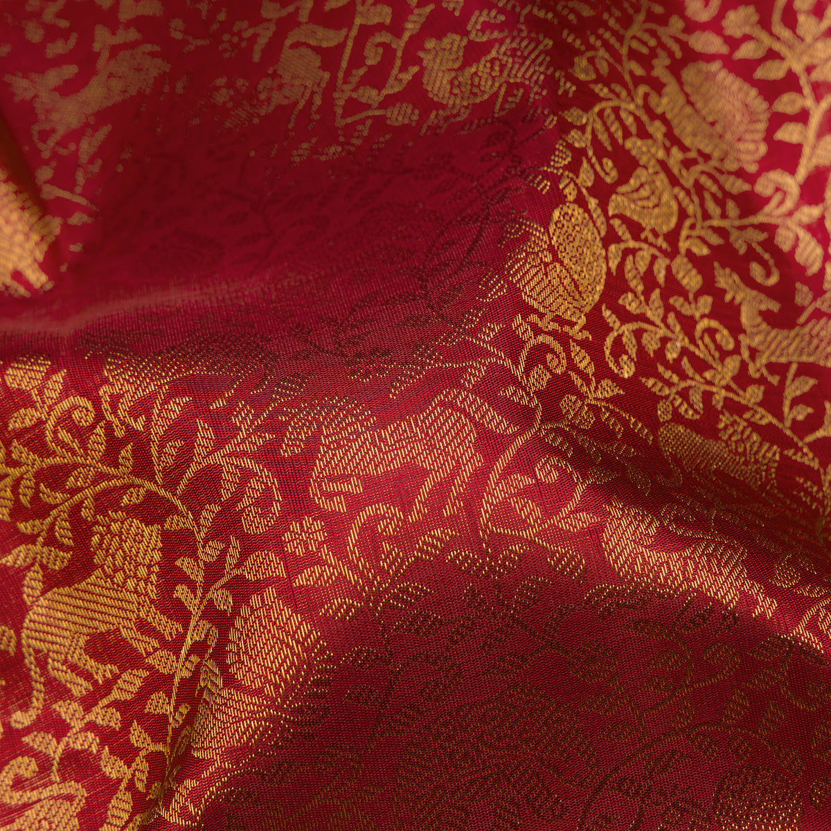 Kanakavalli Kanjivaram Silk Sari 26-110-HS001-04152 - Fabric View