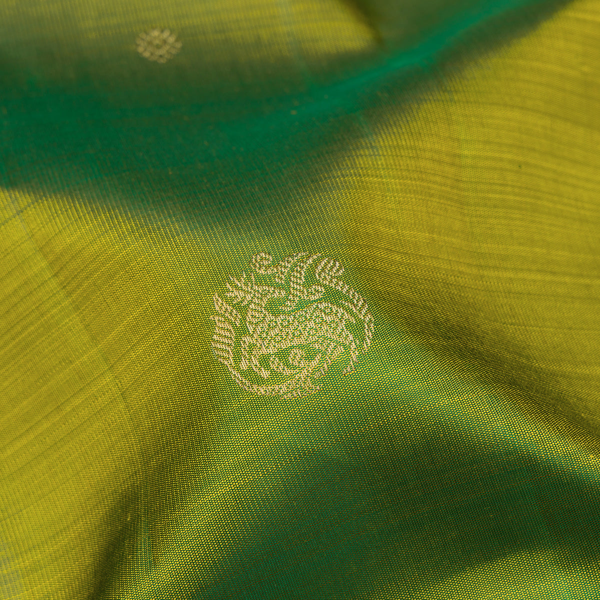 Kanakavalli Kanjivaram Silk Sari 26-595-HS001-02078 - Fabric View