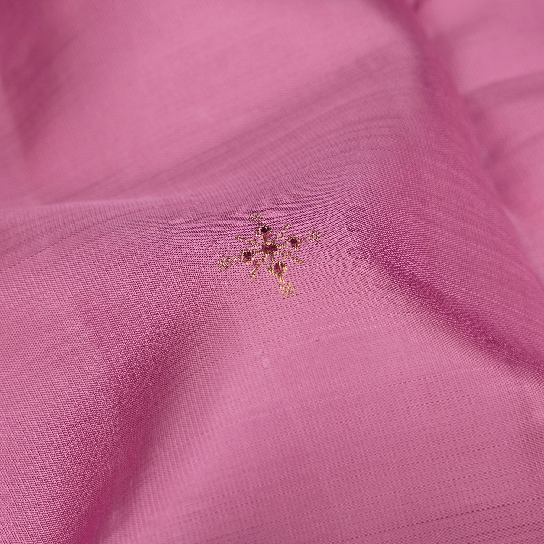 Kanakavalli Kanjivaram Silk Sari 26-595-HS001-02084 - Fabric View