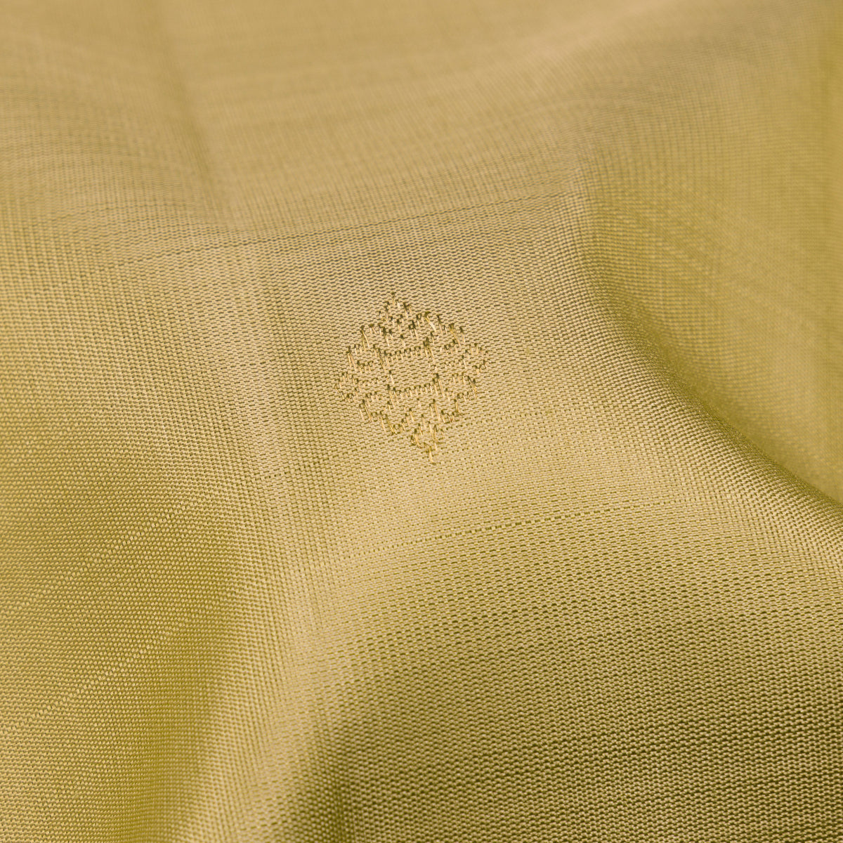 Kanakavalli Kanjivaram Silk Sari 26-595-HS001-02122 - Fabric View