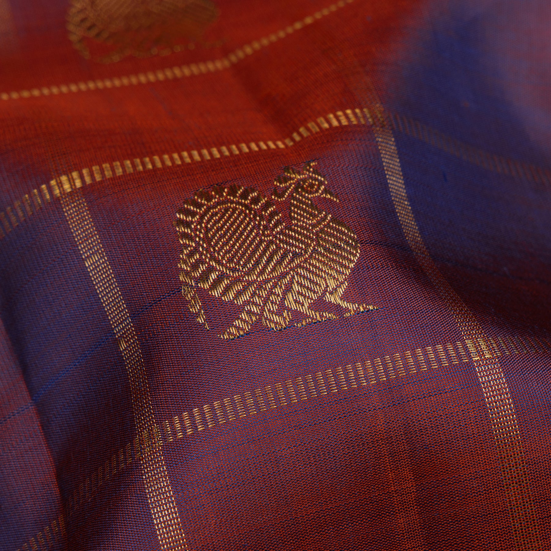 Kanakavalli Kanjivaram Silk Sari 26-595-HS001-02129 - Fabric View
