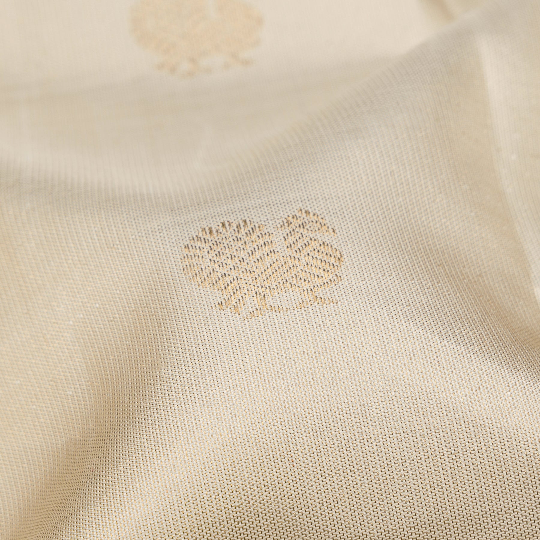 Kanakavalli Kanjivaram Silk Sari 26-595-HS001-02154 - Fabric View