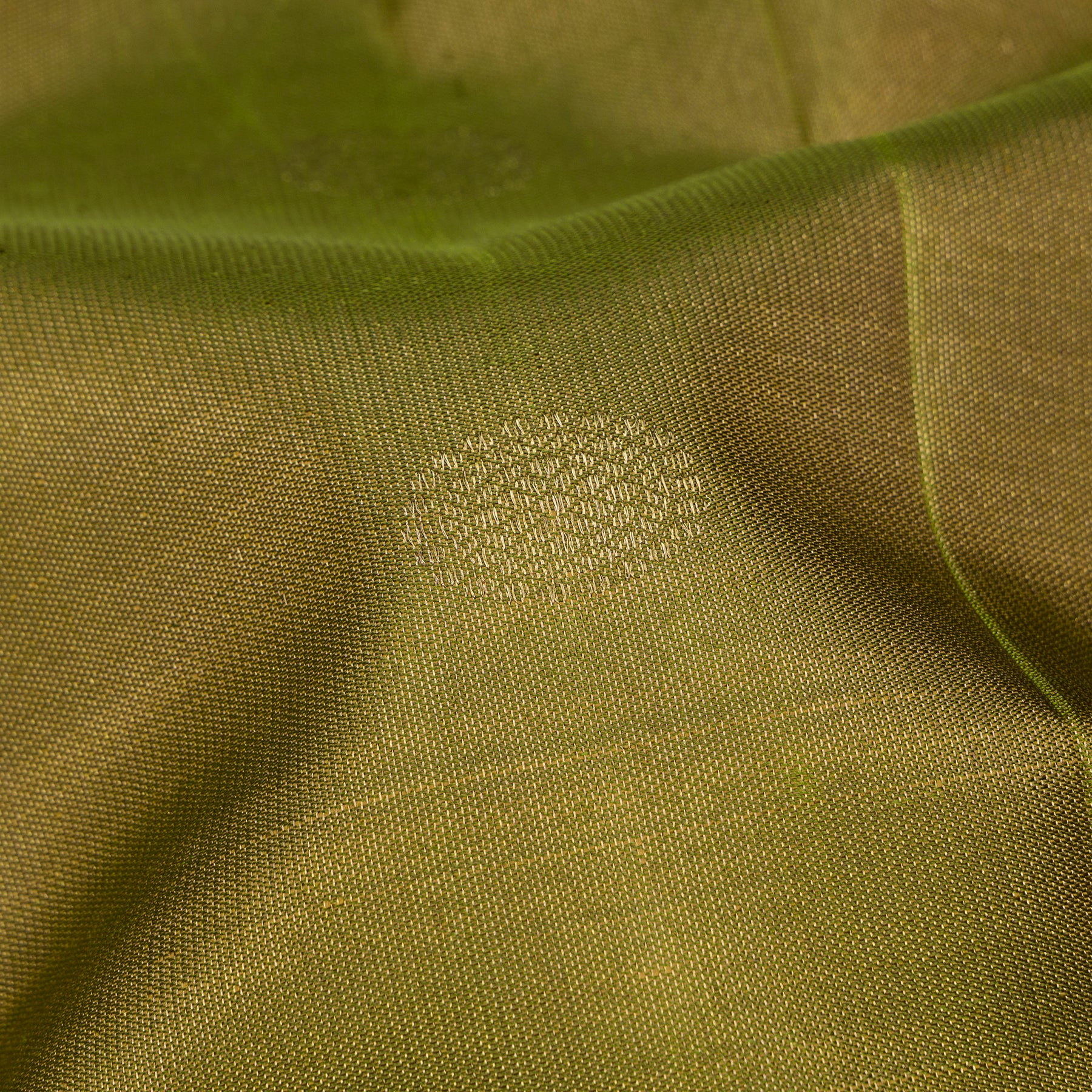 Kanakavalli Kanjivaram Silk Sari 26-595-HS001-03437 - Fabric View