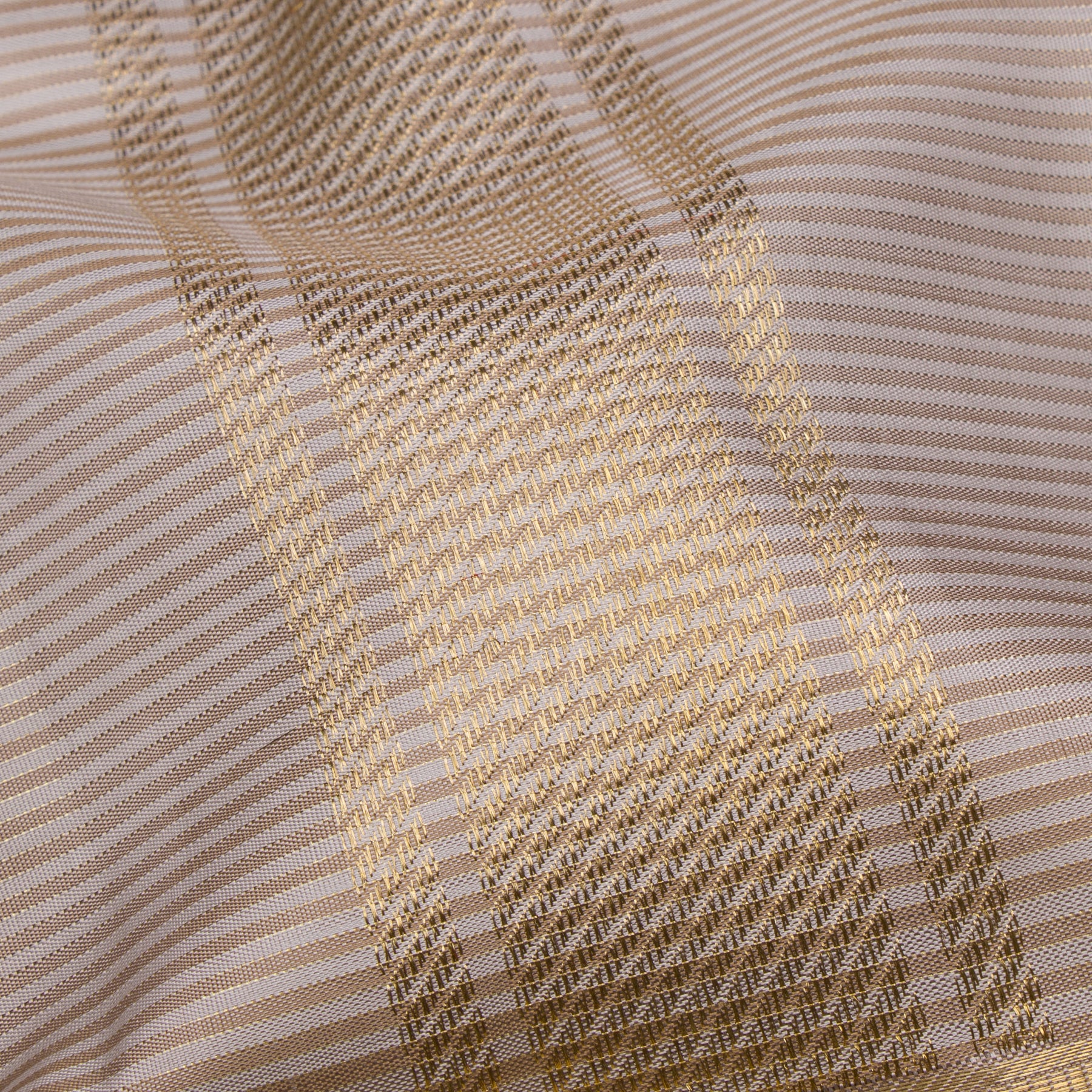 Kanakavalli Kanjivaram Silk Angavastram CO-ORD 26-599-AF001-01248 - Detailed Fabric View