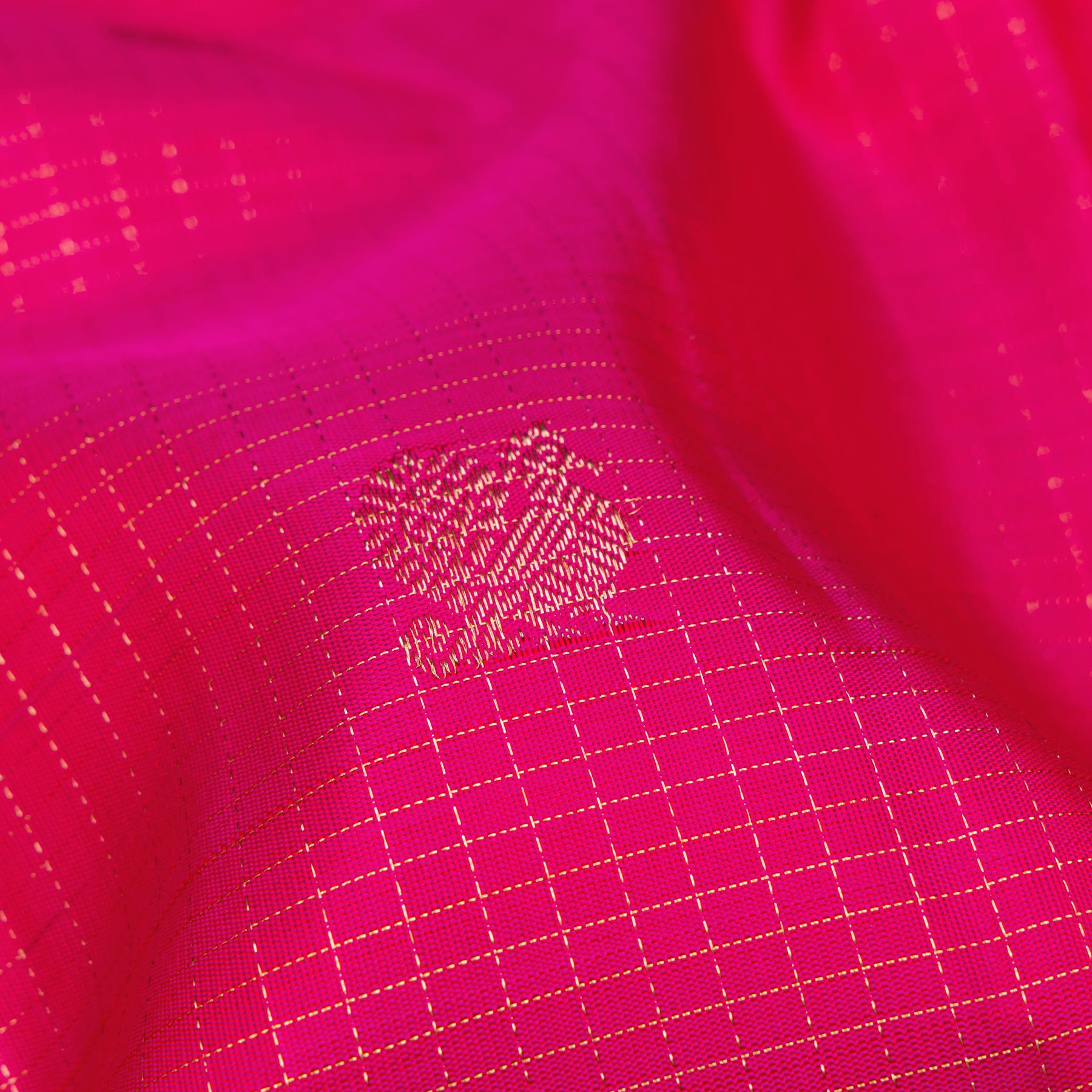 Kanakavalli Kanjivaram Silk Sari 26-599-HS001-00366 - Fabric View