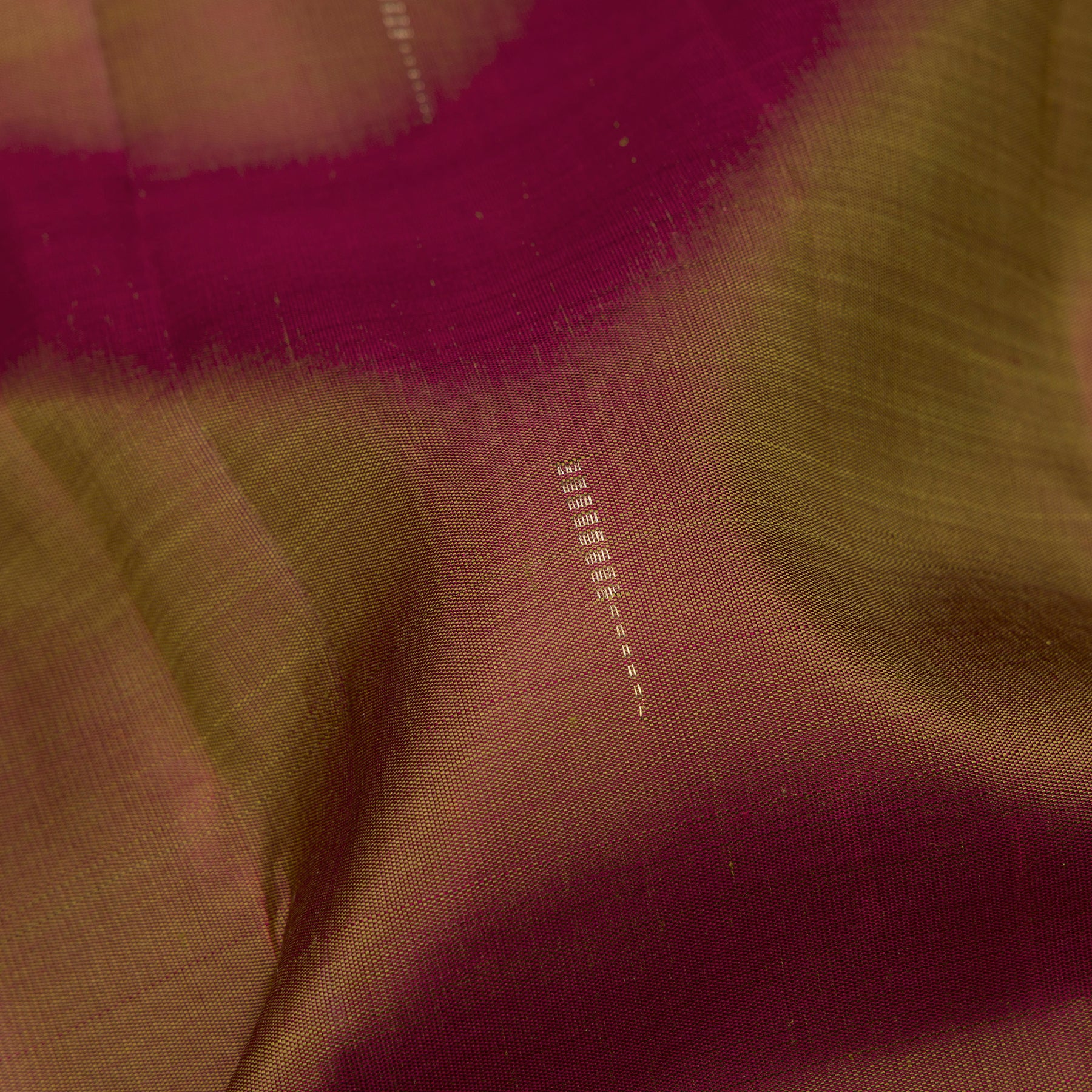 Kanakavalli Kanjivaram Silk Sari 26-599-HS001-01527 - Fabric View