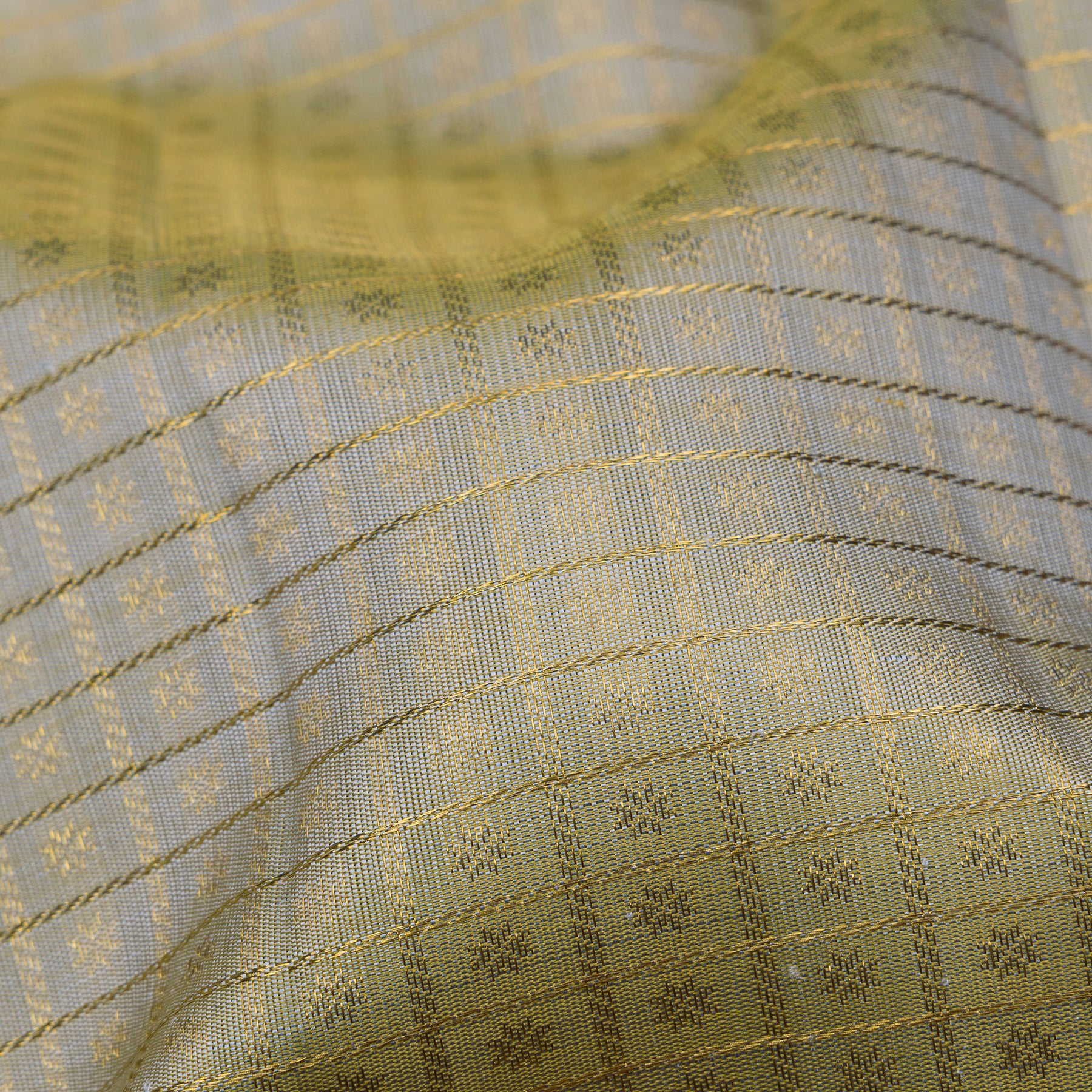 Kanakavalli Kanjivaram Silk Sari 26-599-HS001-02373 - Fabric View