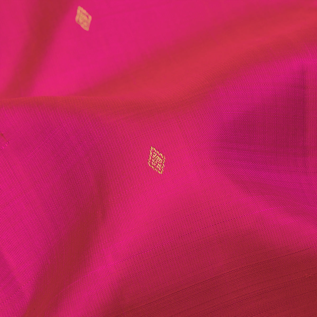 Kanakavalli Kanjivaram Silk Sari 26-599-HS001-02471 - Fabric View