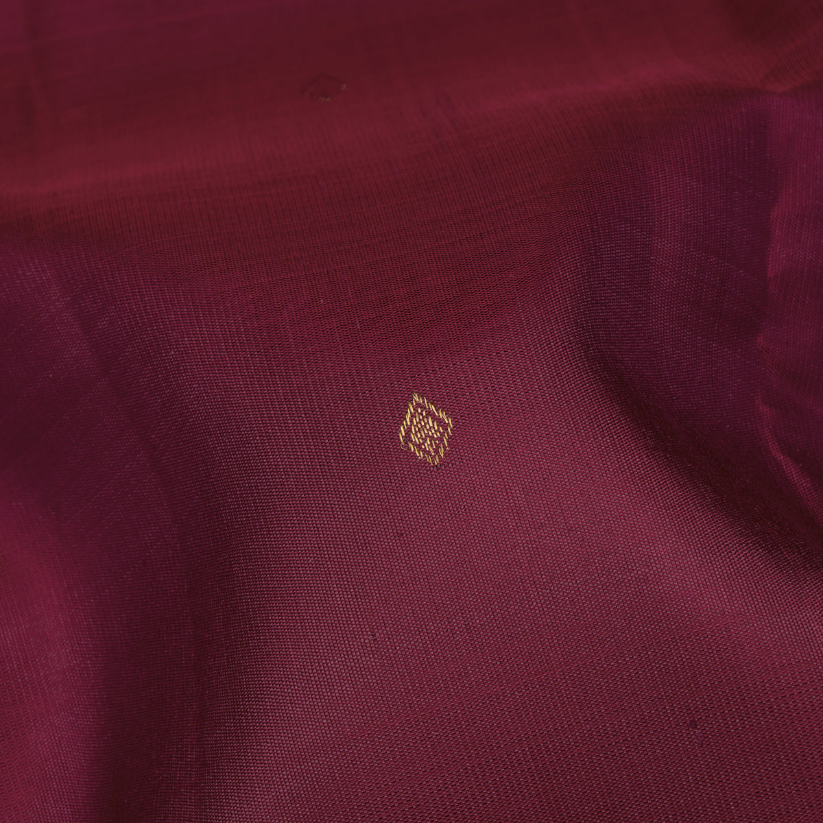 Kanakavalli Kanjivaram Silk Sari 26-599-HS001-03097 - Fabric View